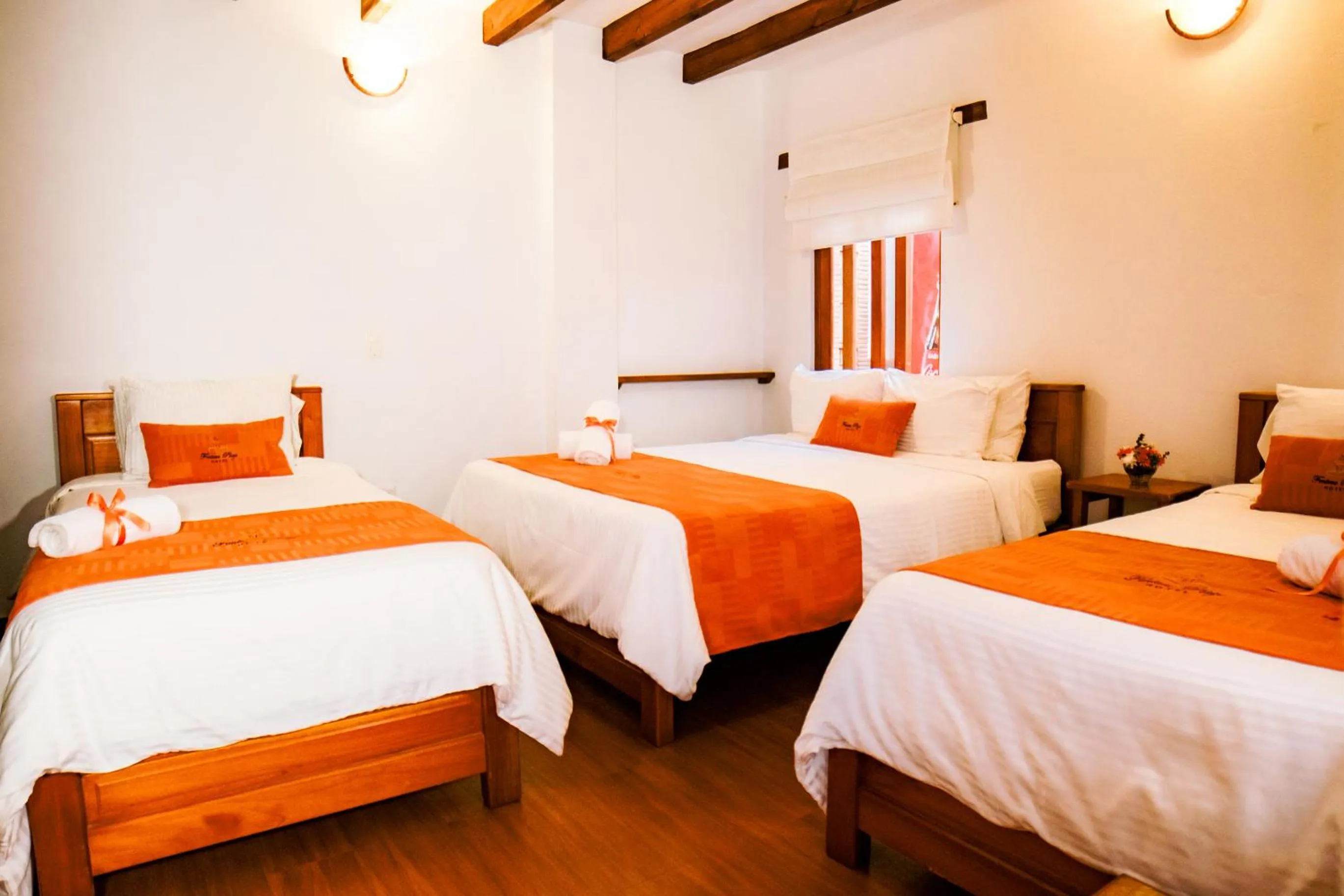 Bed in Fontana Plaza Hotel