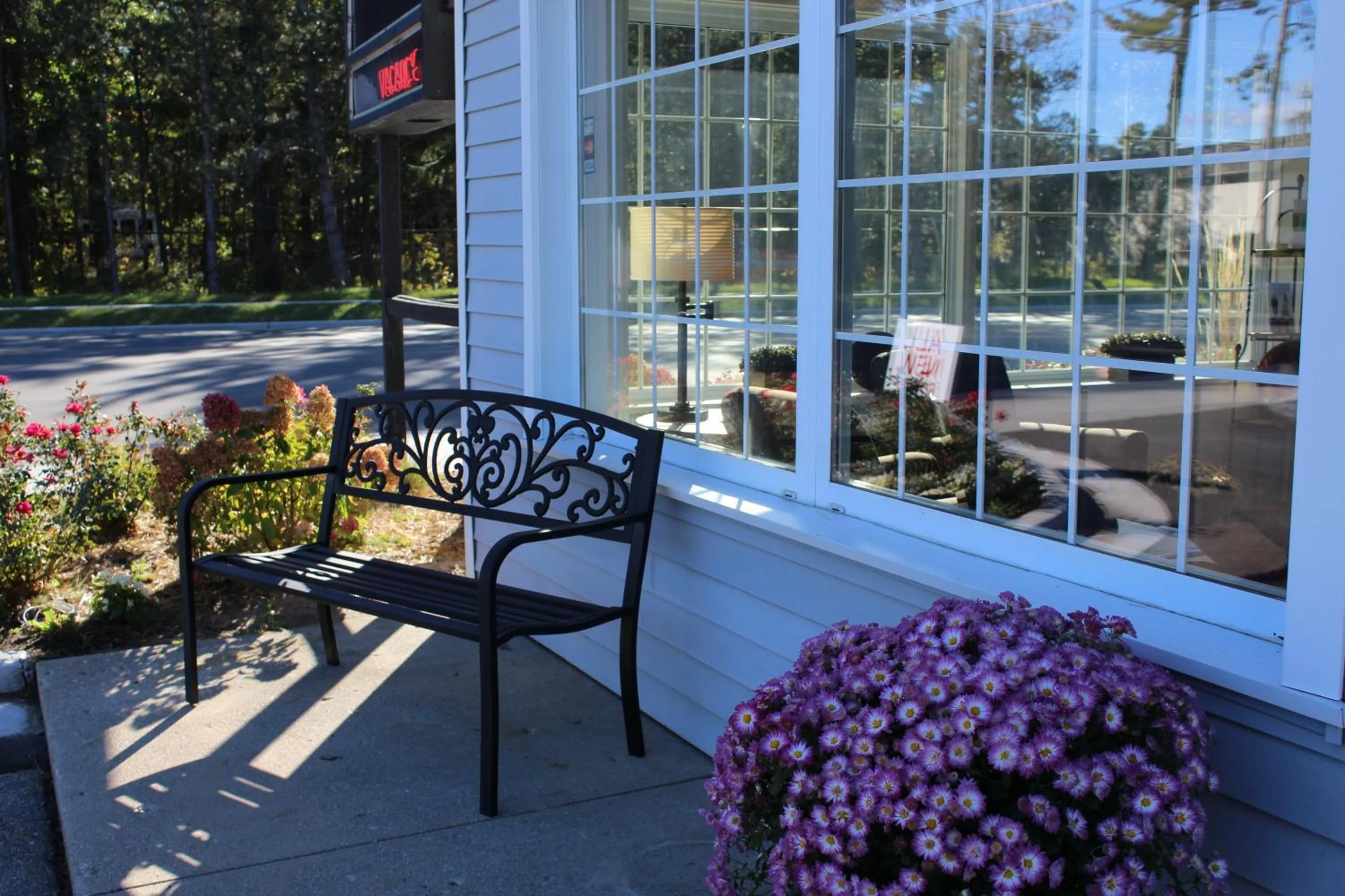 Facade/entrance in Brio Beach Inn