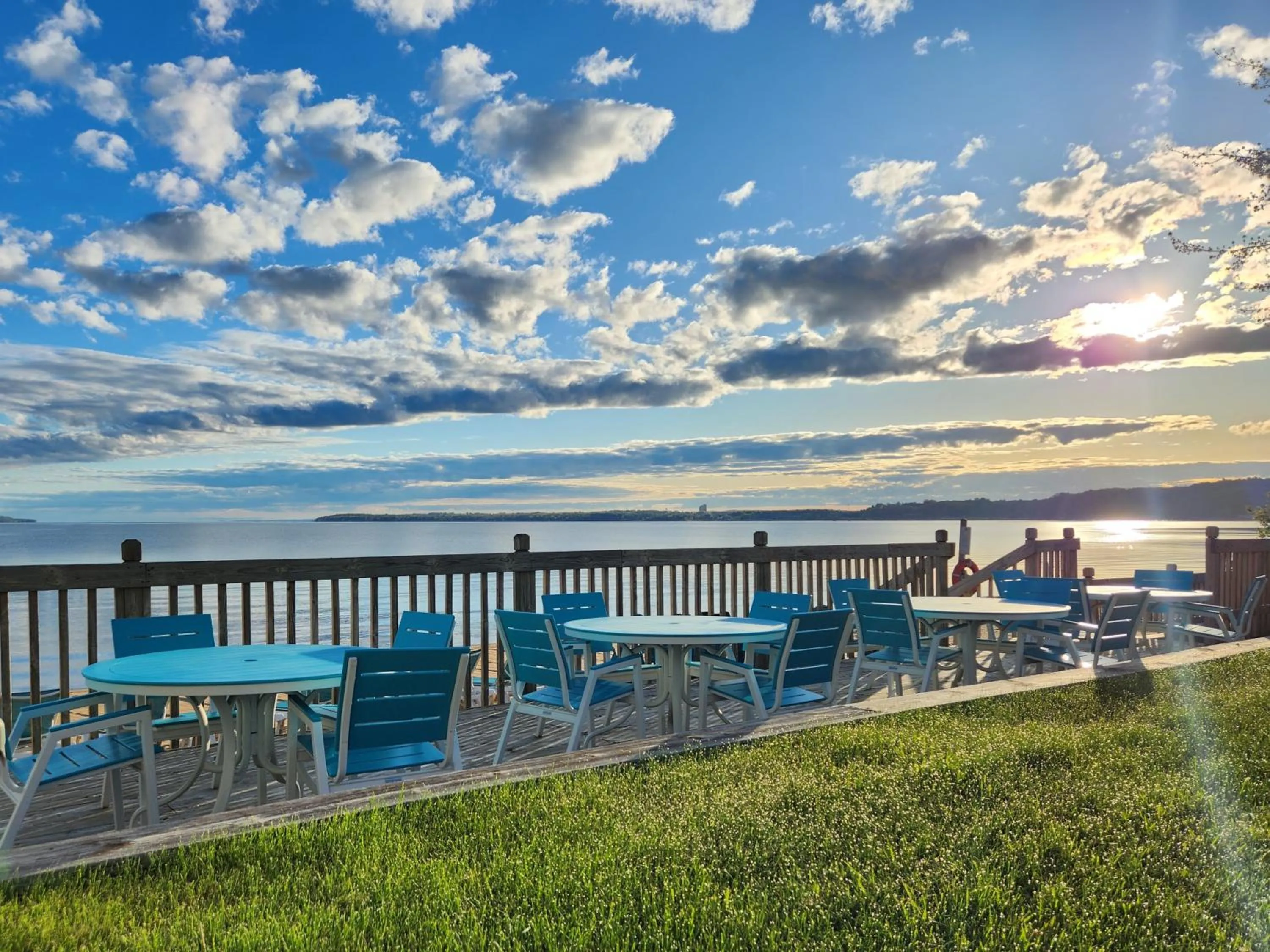 Patio in Brio Beach Inn