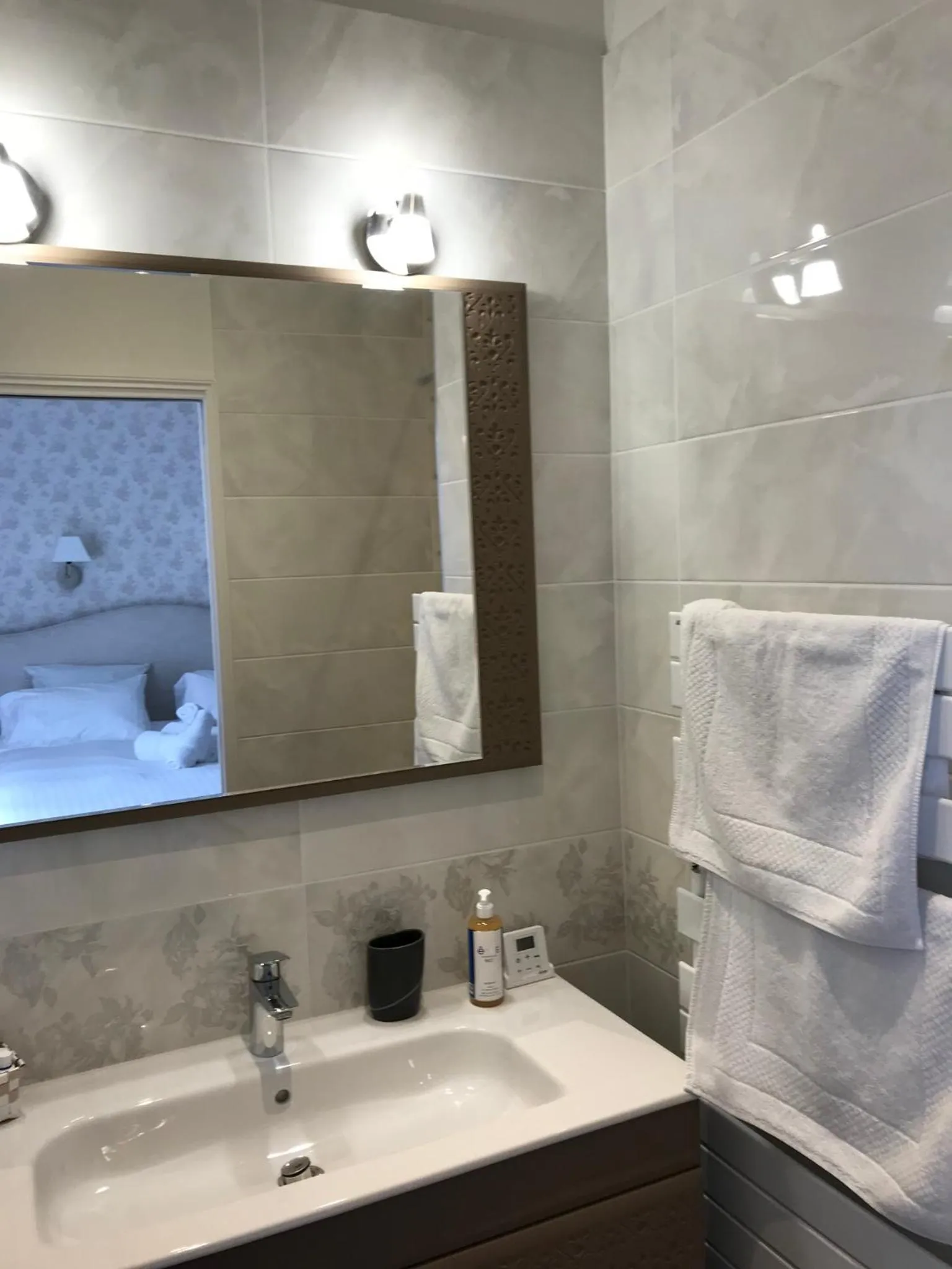 Bathroom in Chambres d'hotes de Pouzelande