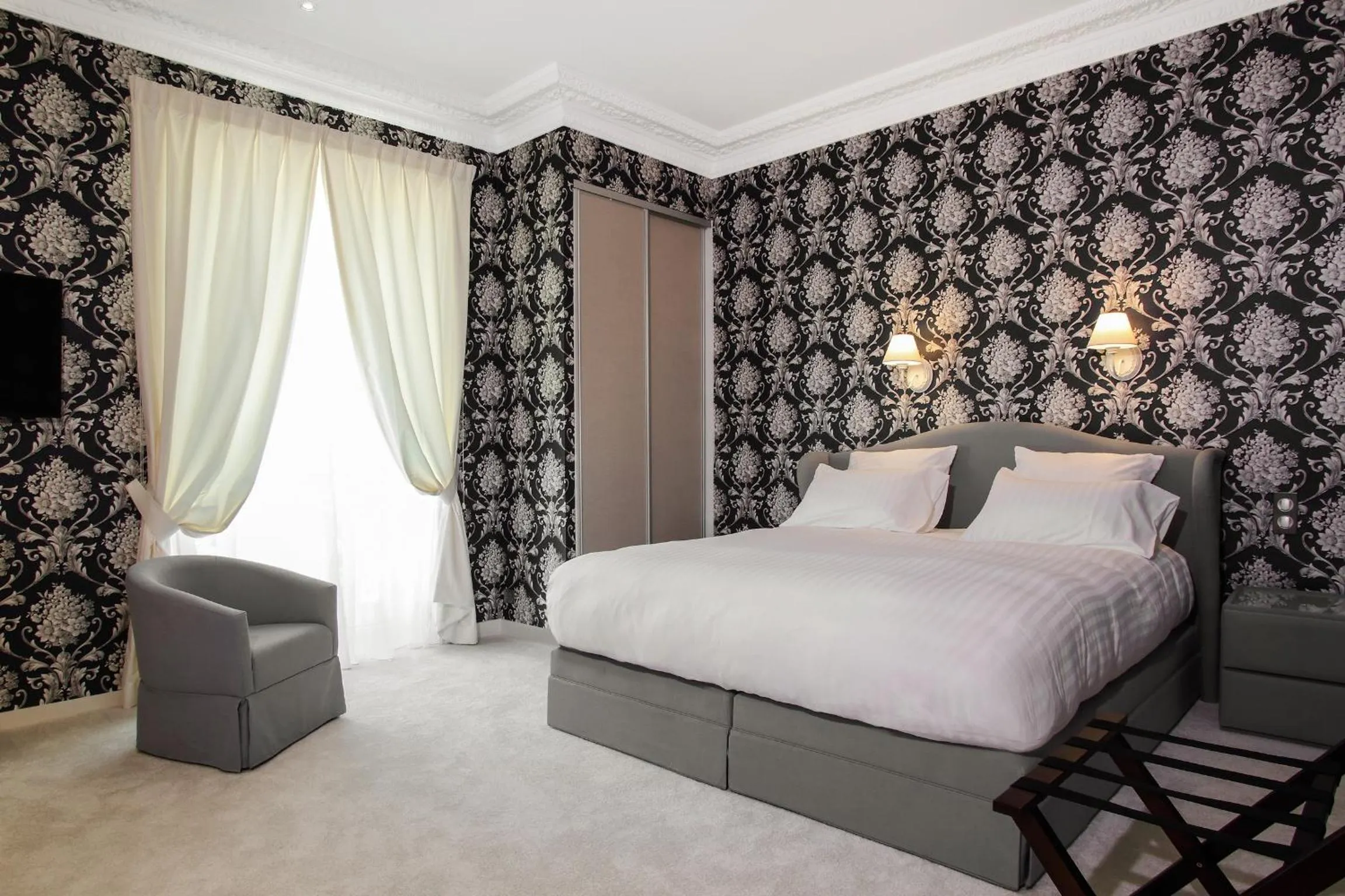 Bed in Chambres d'hotes de Pouzelande