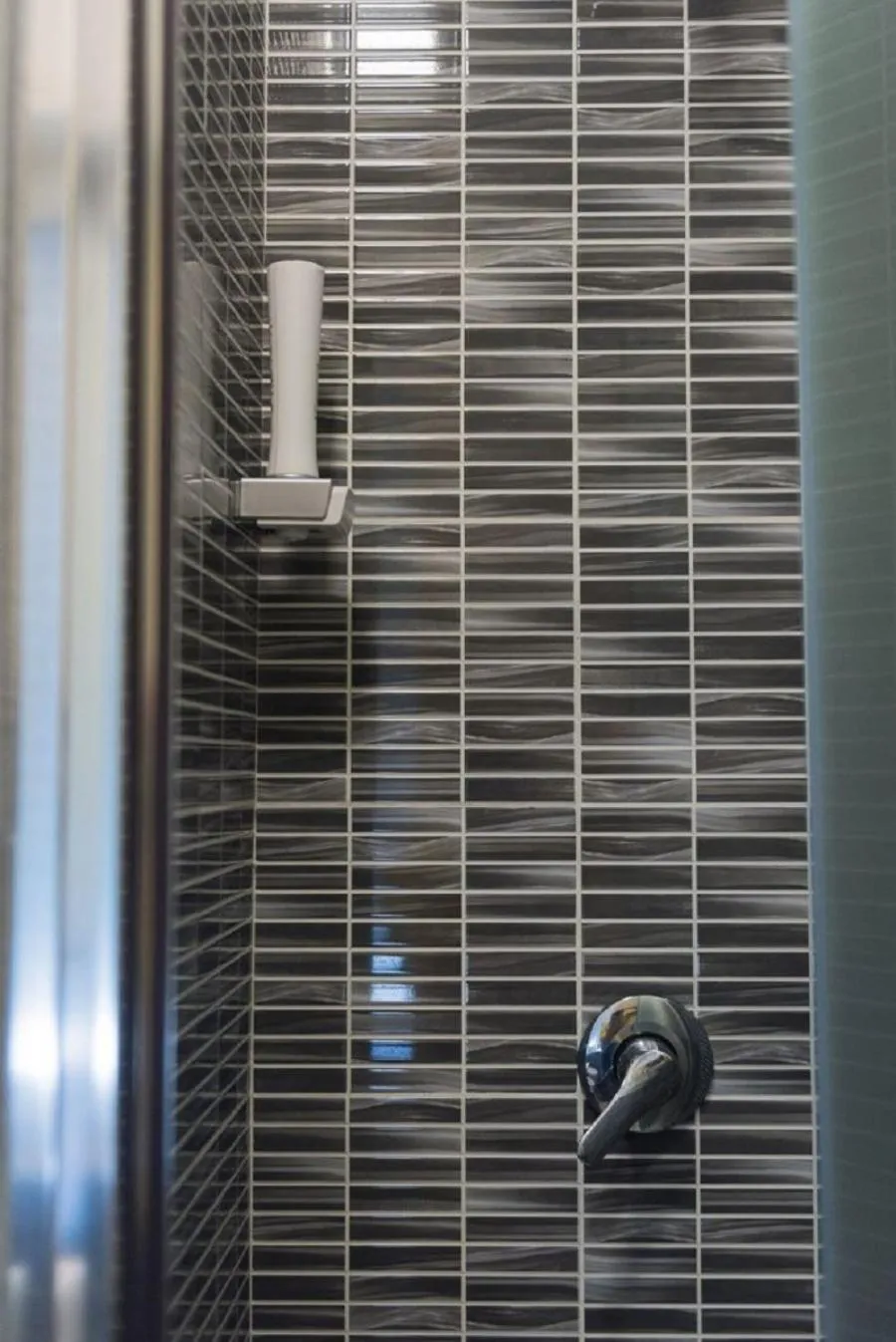 Shower in Hotel Royal