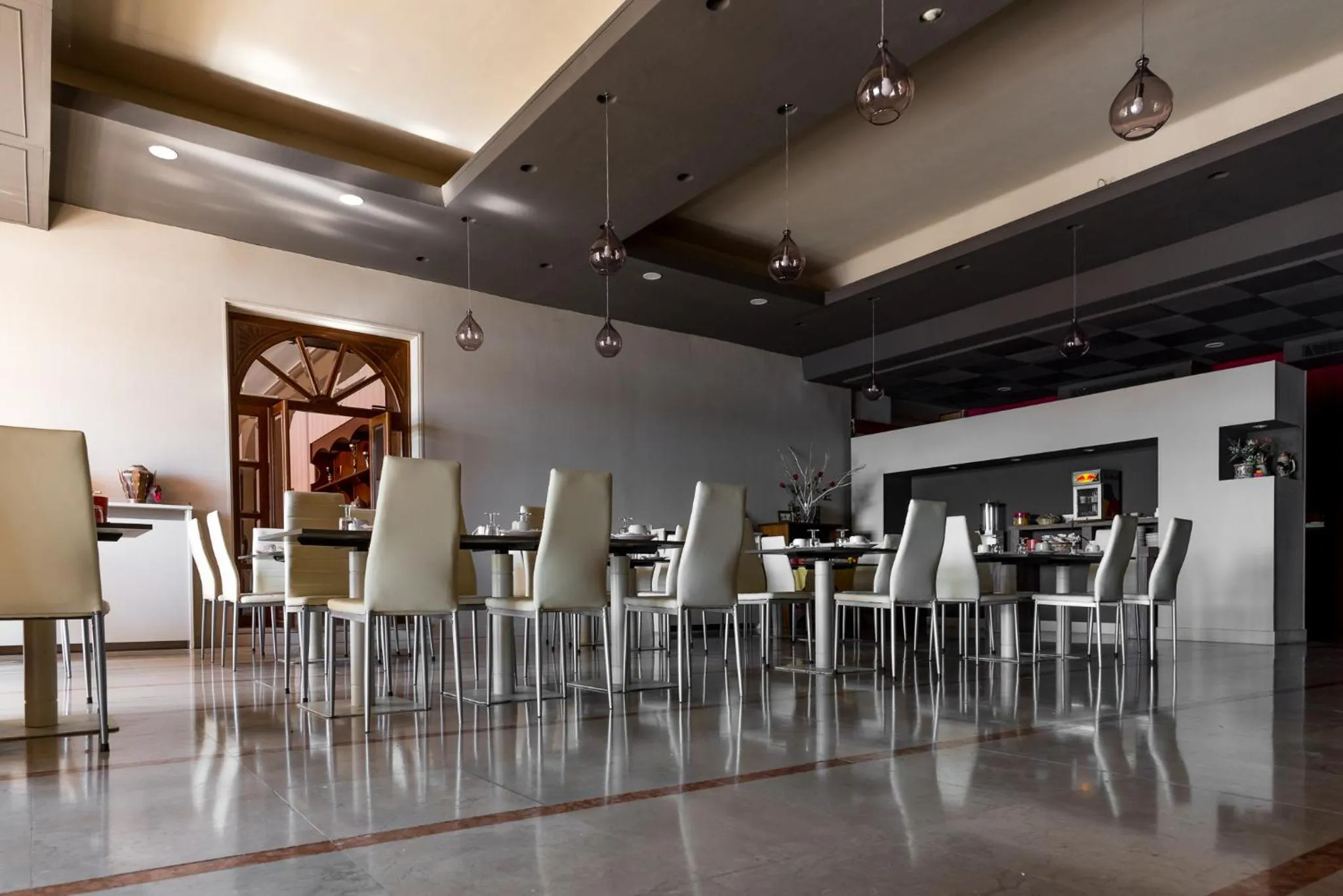 Lounge or bar in Hotel Royal