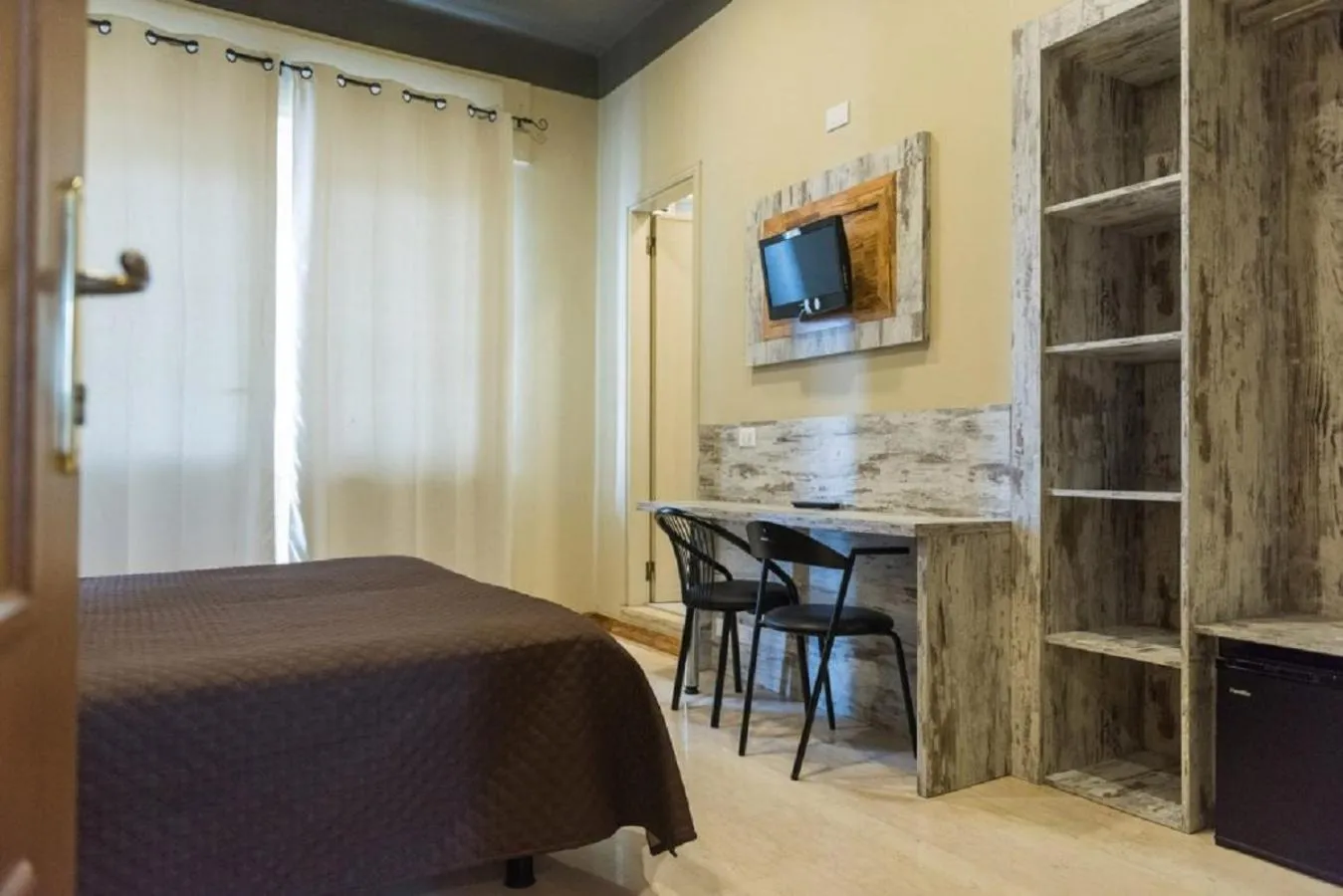 Bedroom in Hotel Royal