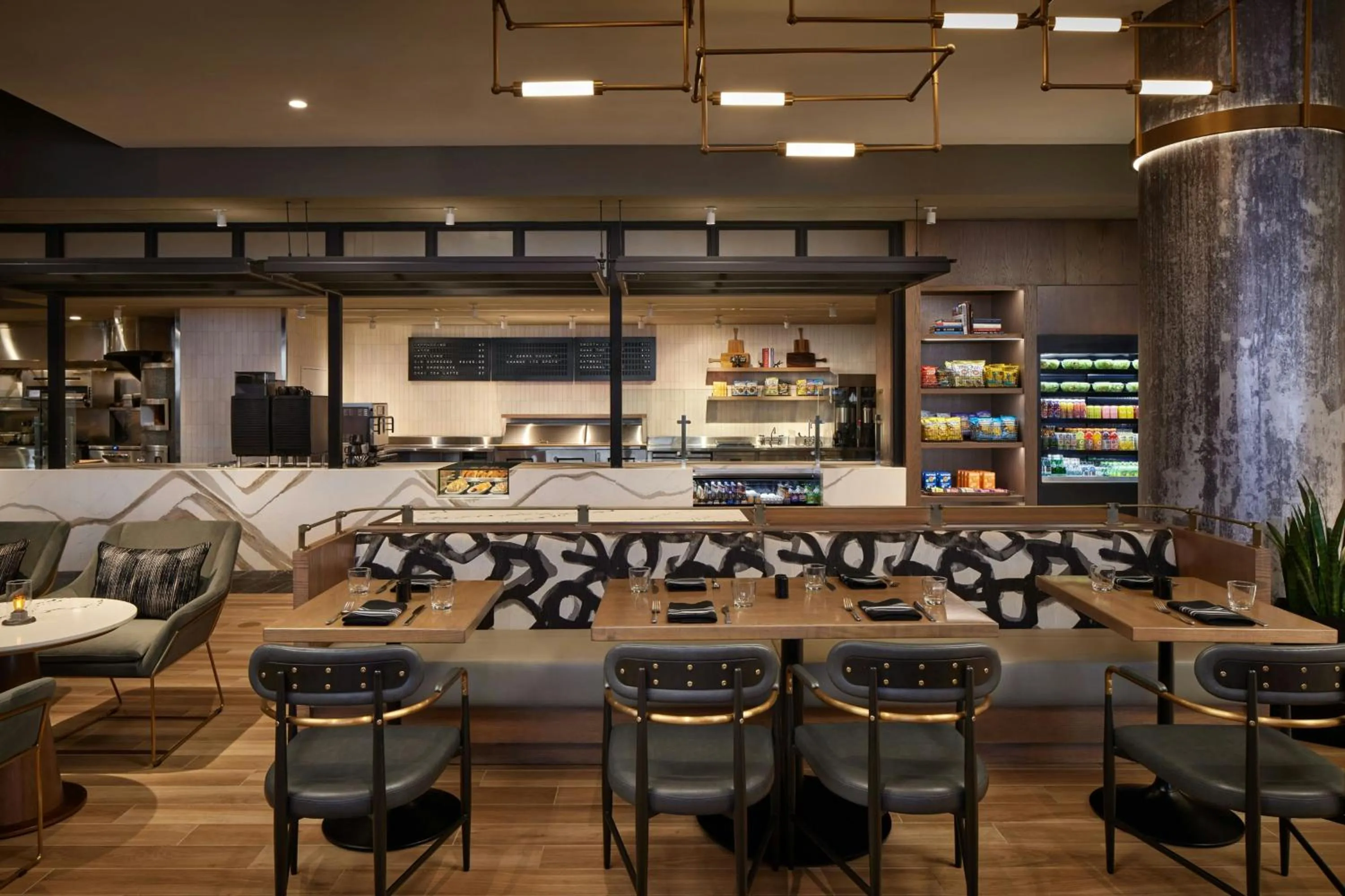 Restaurant/places to eat in Washington Marriott at Metro Center