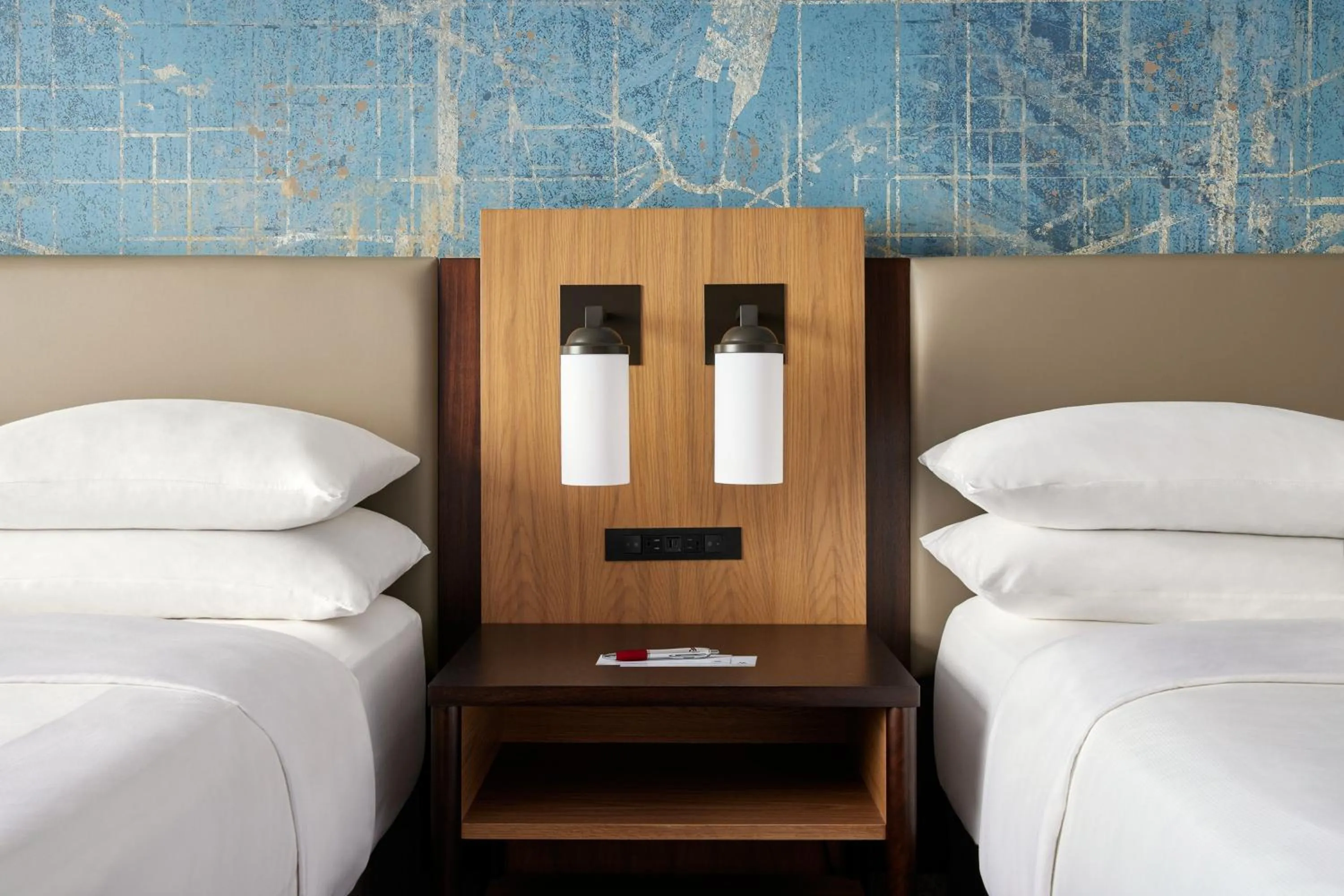 Photo of the whole room, Bed in Washington Marriott at Metro Center