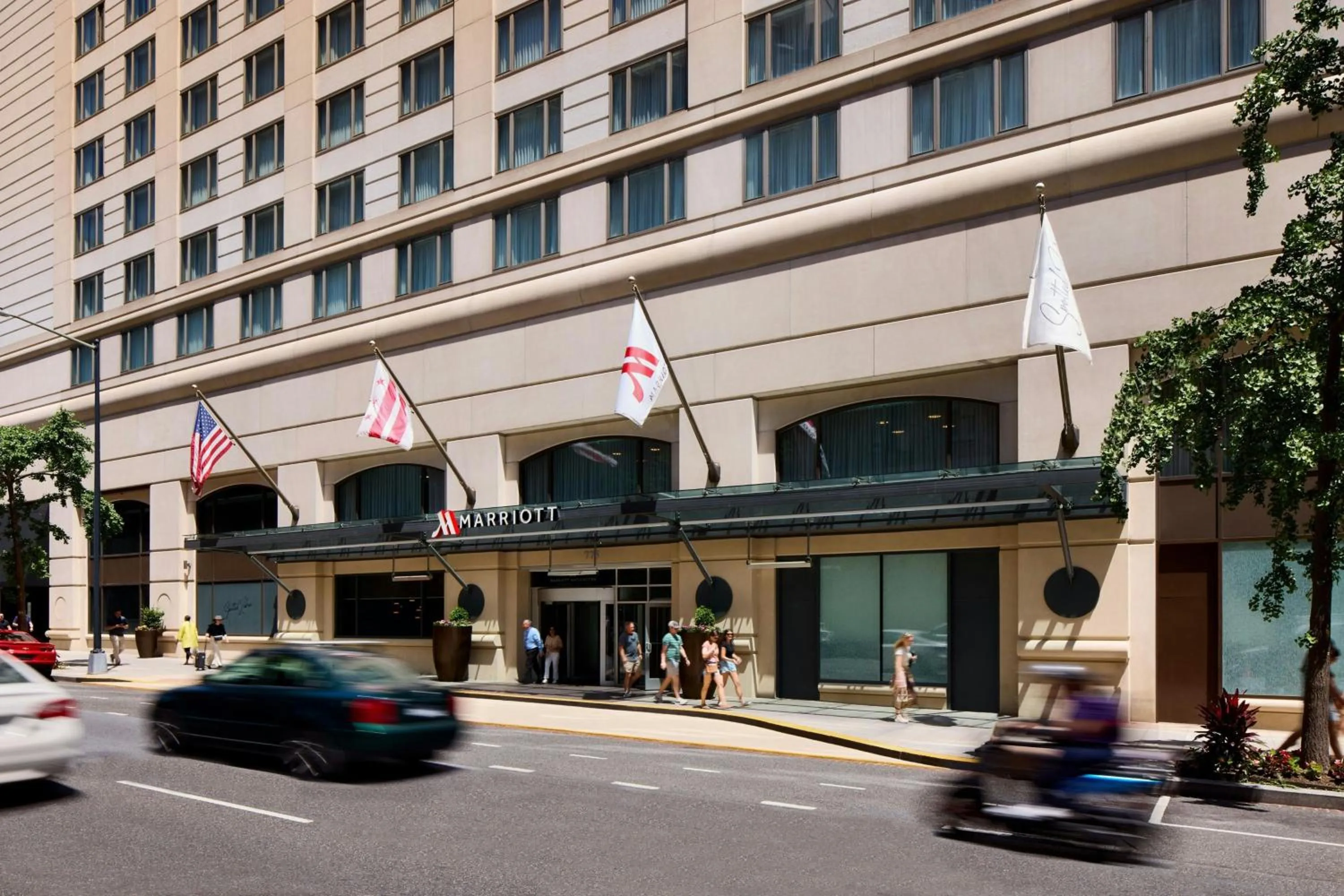 Property building in Washington Marriott at Metro Center