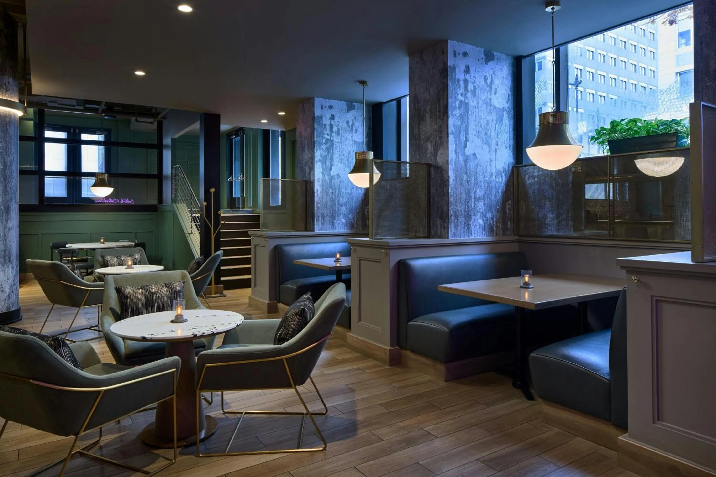 Restaurant/places to eat in Washington Marriott at Metro Center