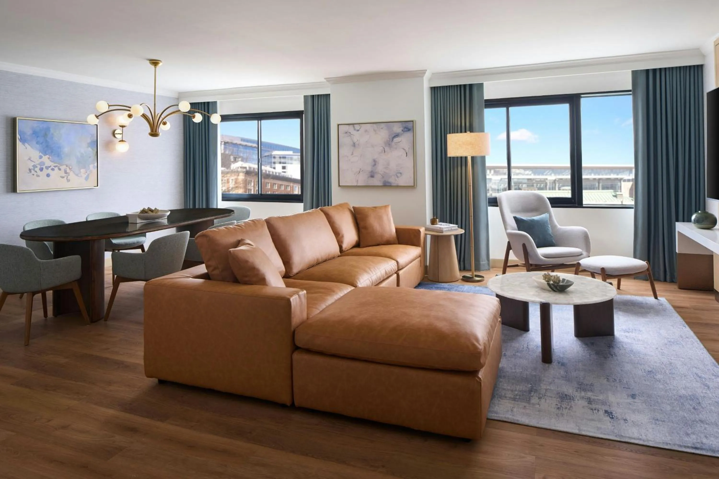Living room in The Westin DC Downtown
