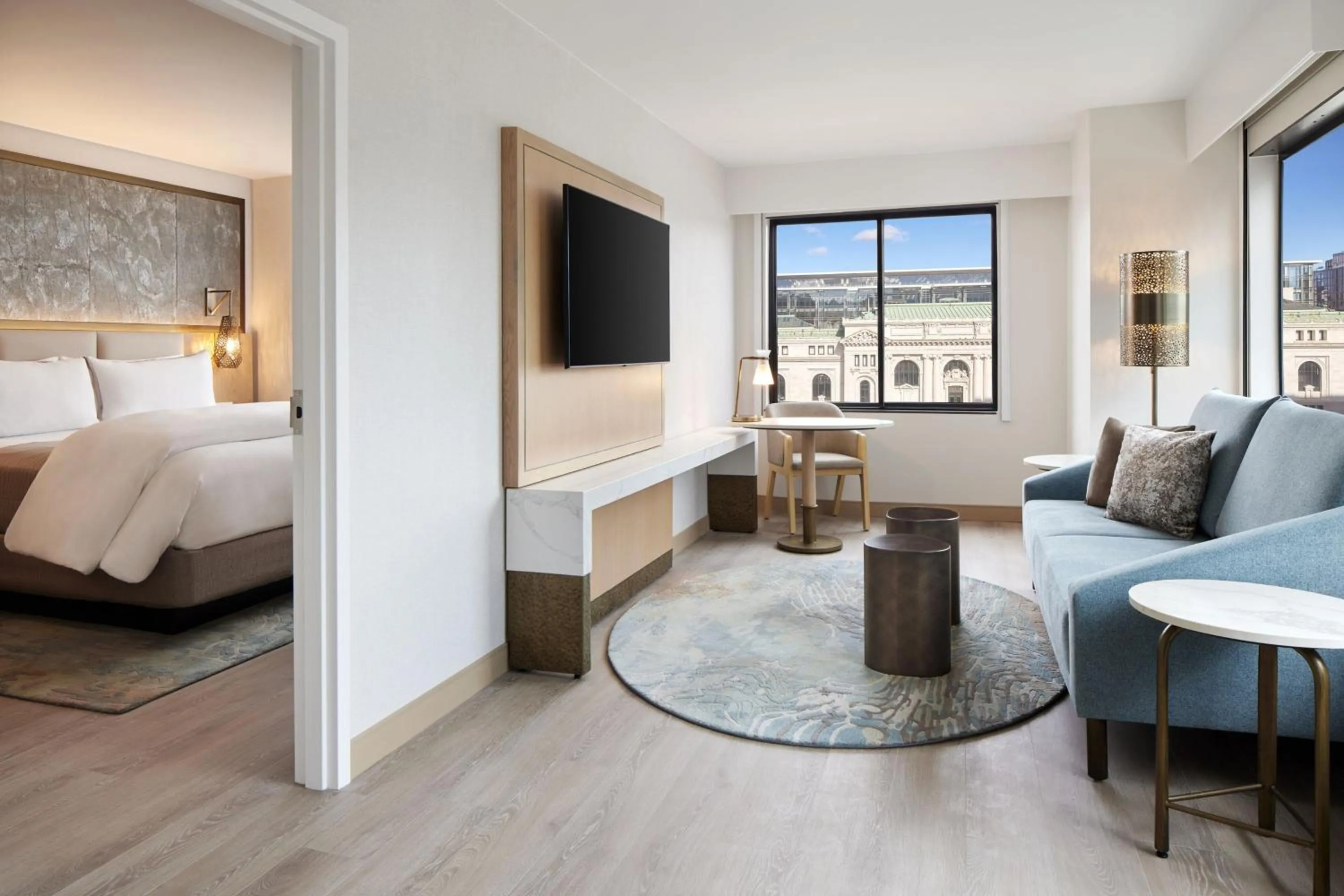 Bedroom, Bed in The Westin DC Downtown