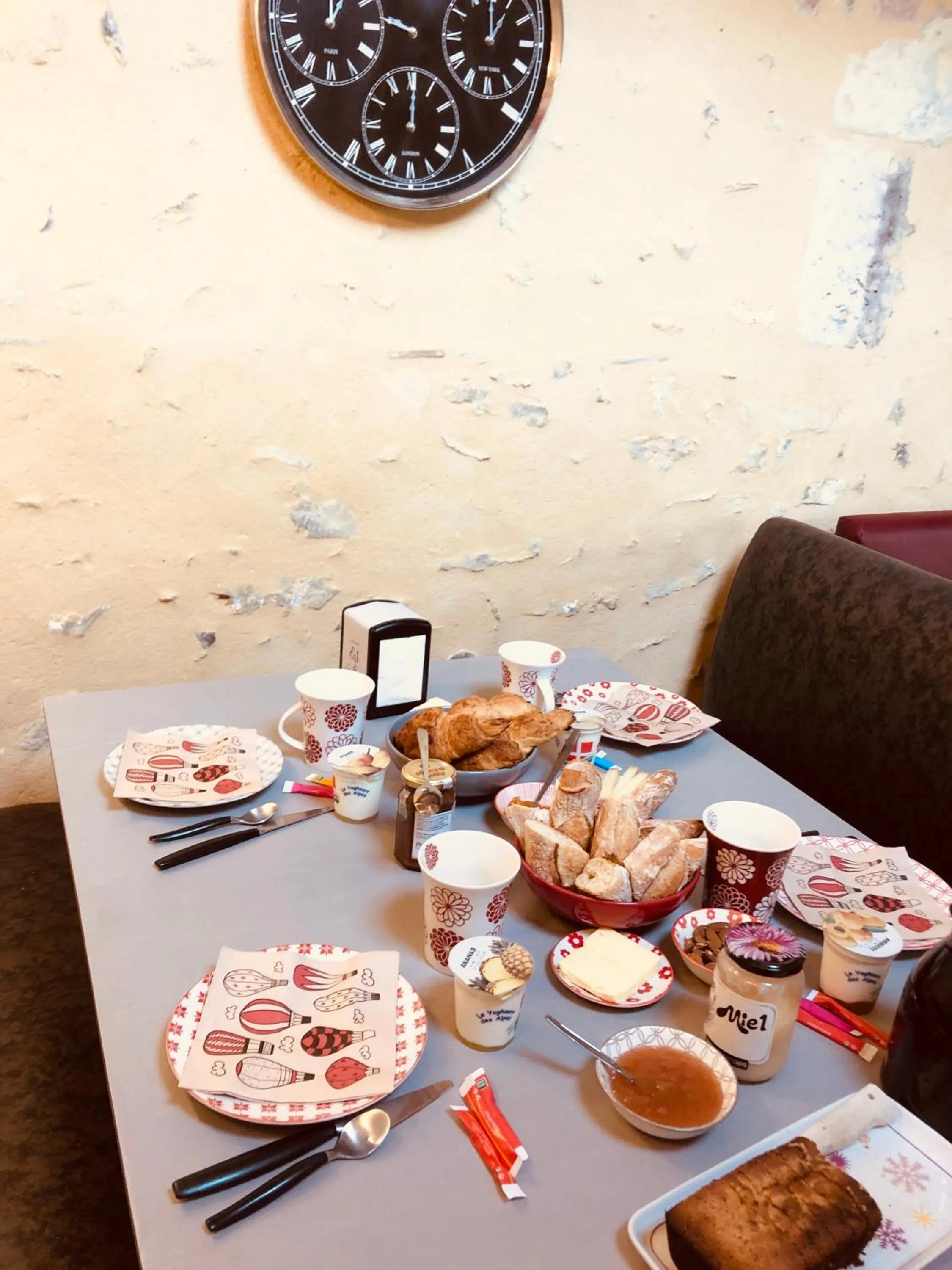 Food and drinks in Chambres d'hôtes Le 42