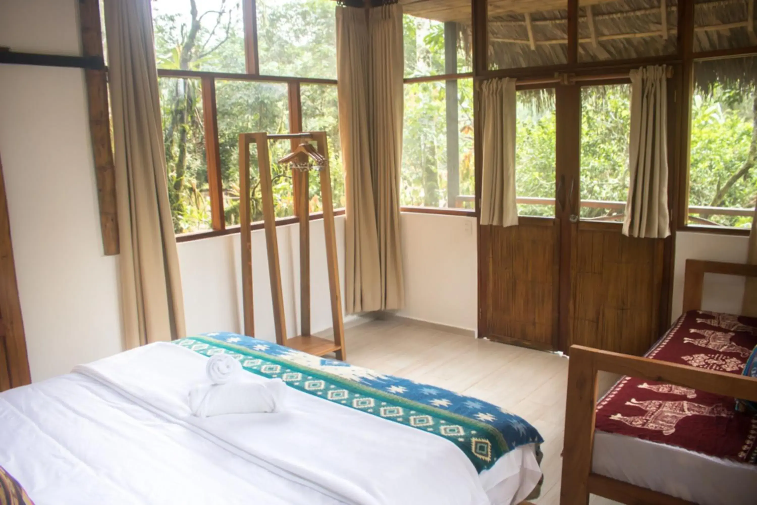 Bed in Selina Amazon Tena Bed in Selina Amazon Tena