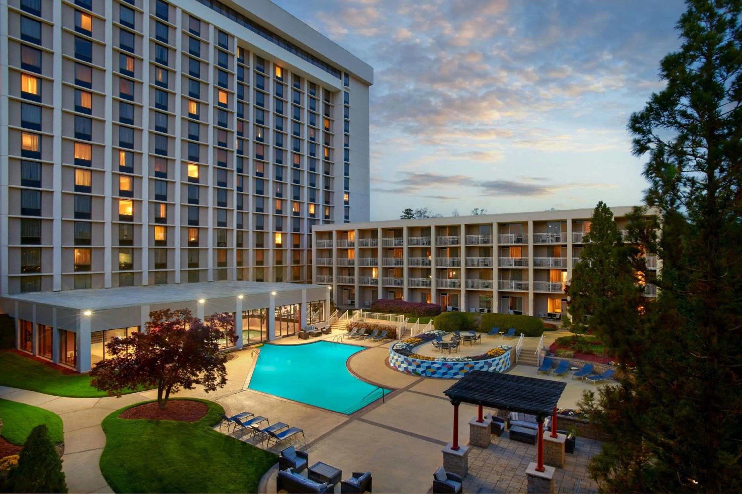 Property building in Atlanta Airport Marriott