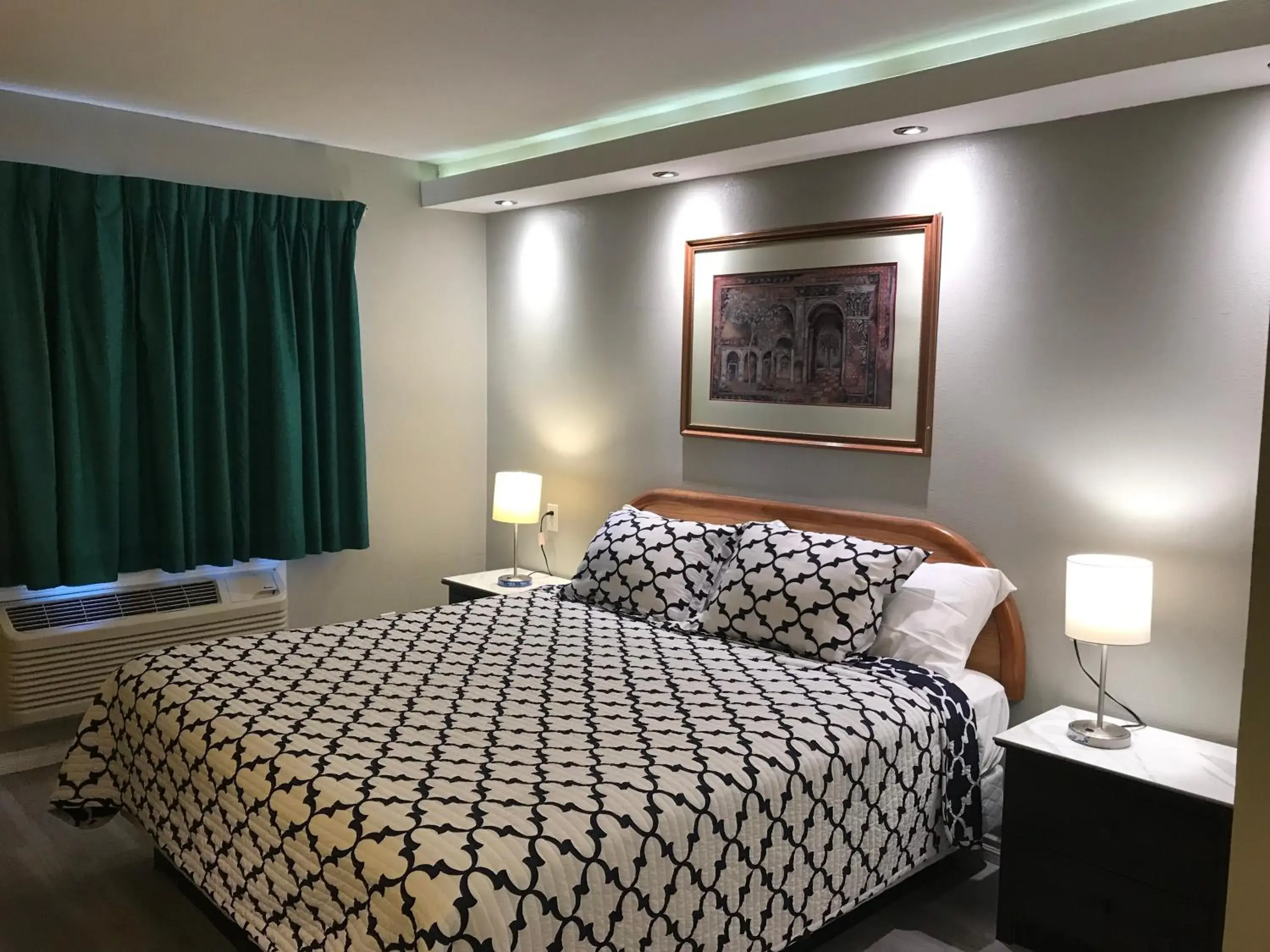 Bed in 777 Motor Inn Bed in 777 Motor Inn