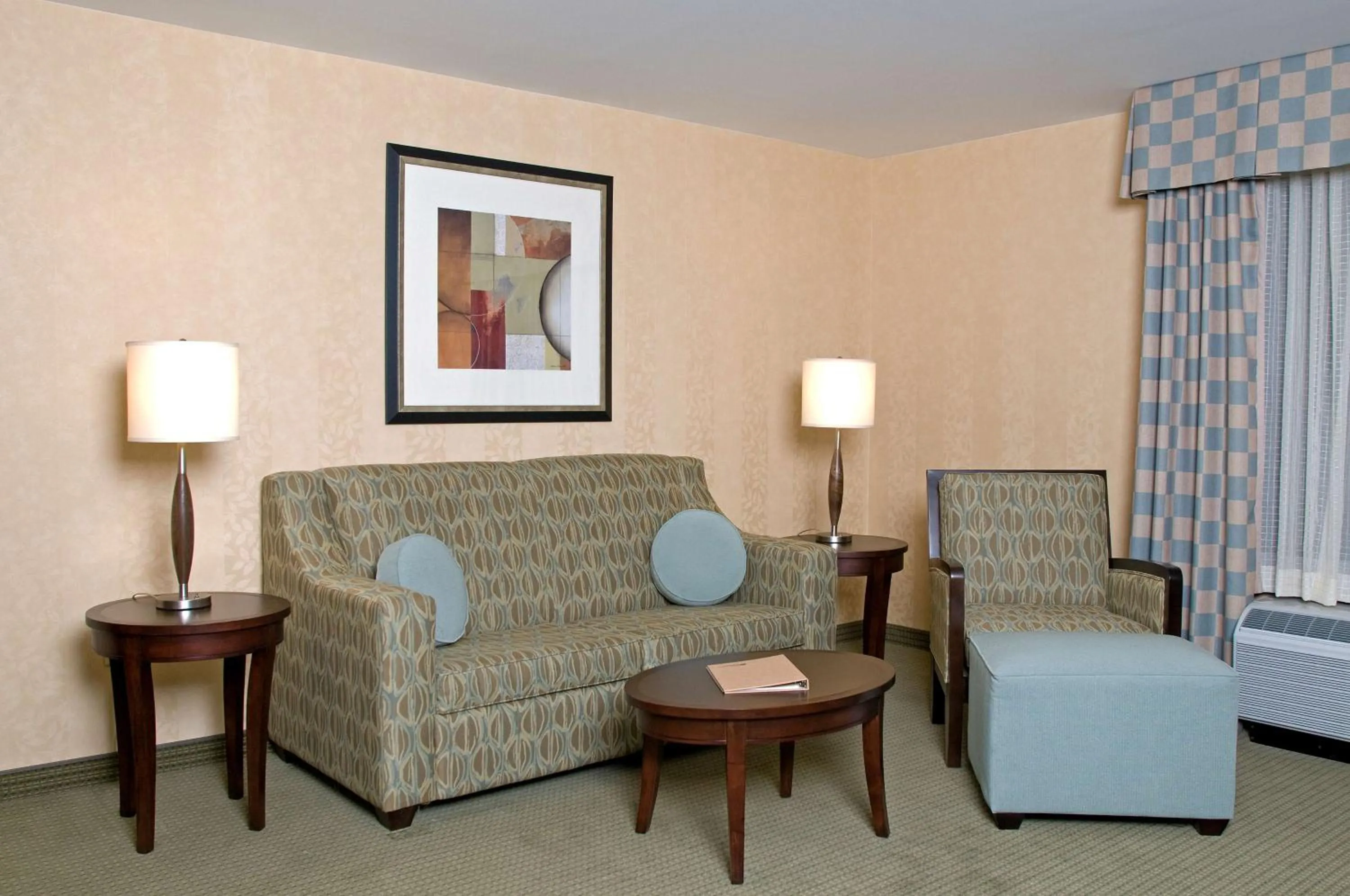 Living room in Hilton Garden Inn Mount Holly/Westampton