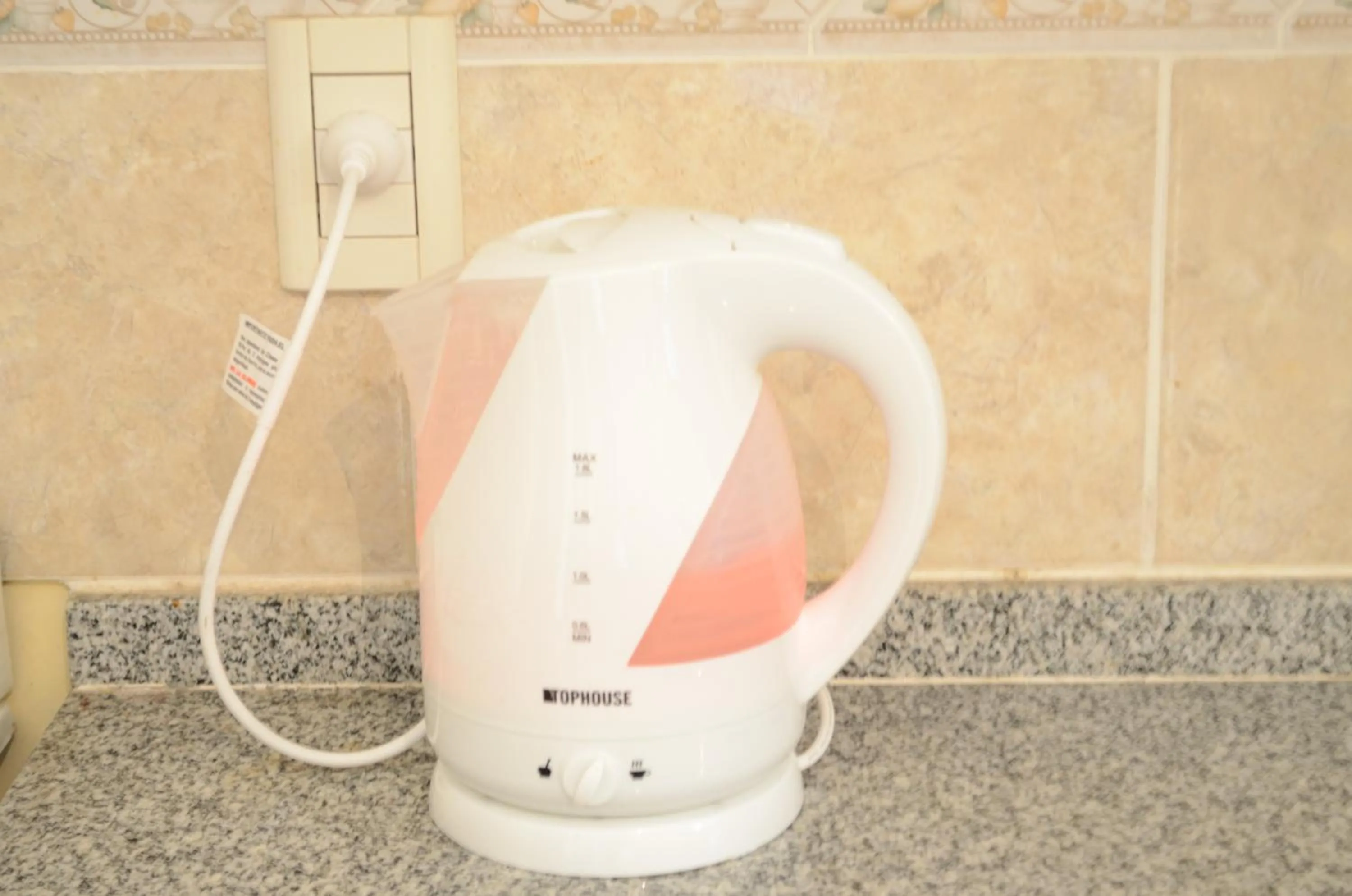 Coffee/tea facilities in B3 Apartments