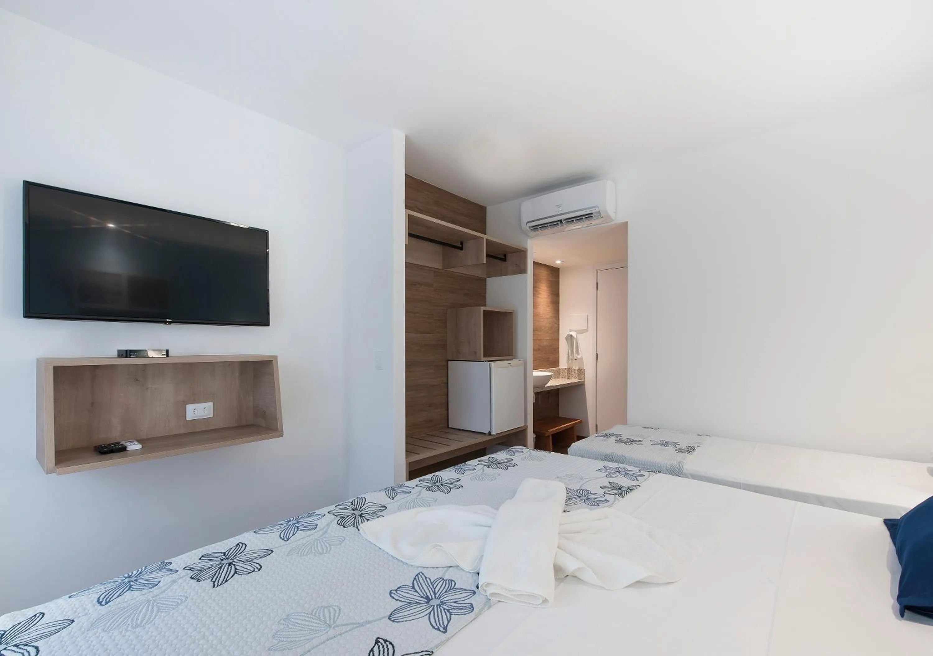 TV and multimedia, Bed in Pousada Olho D'água