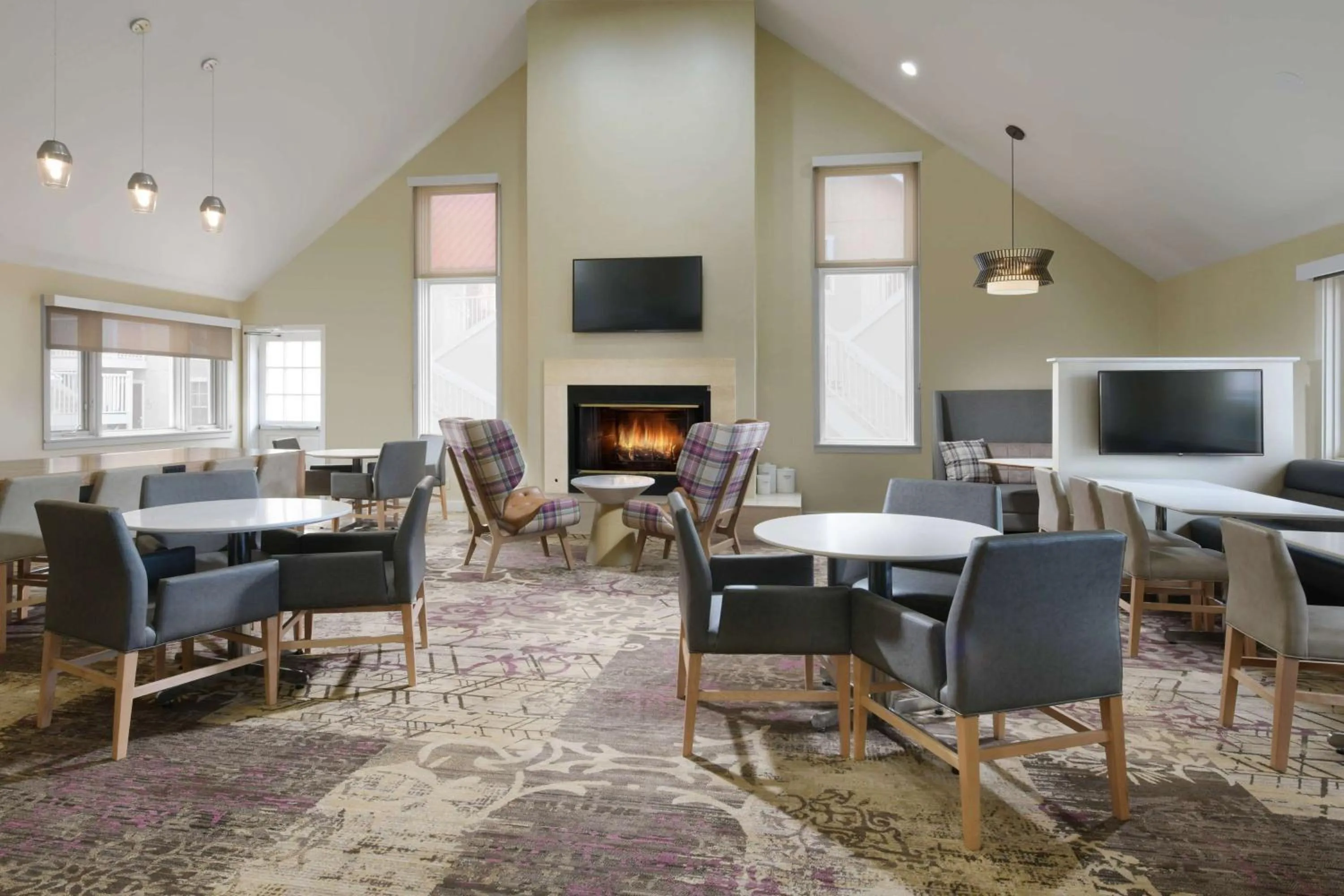 Lobby or reception in Sonesta ES Suites Albuquerque