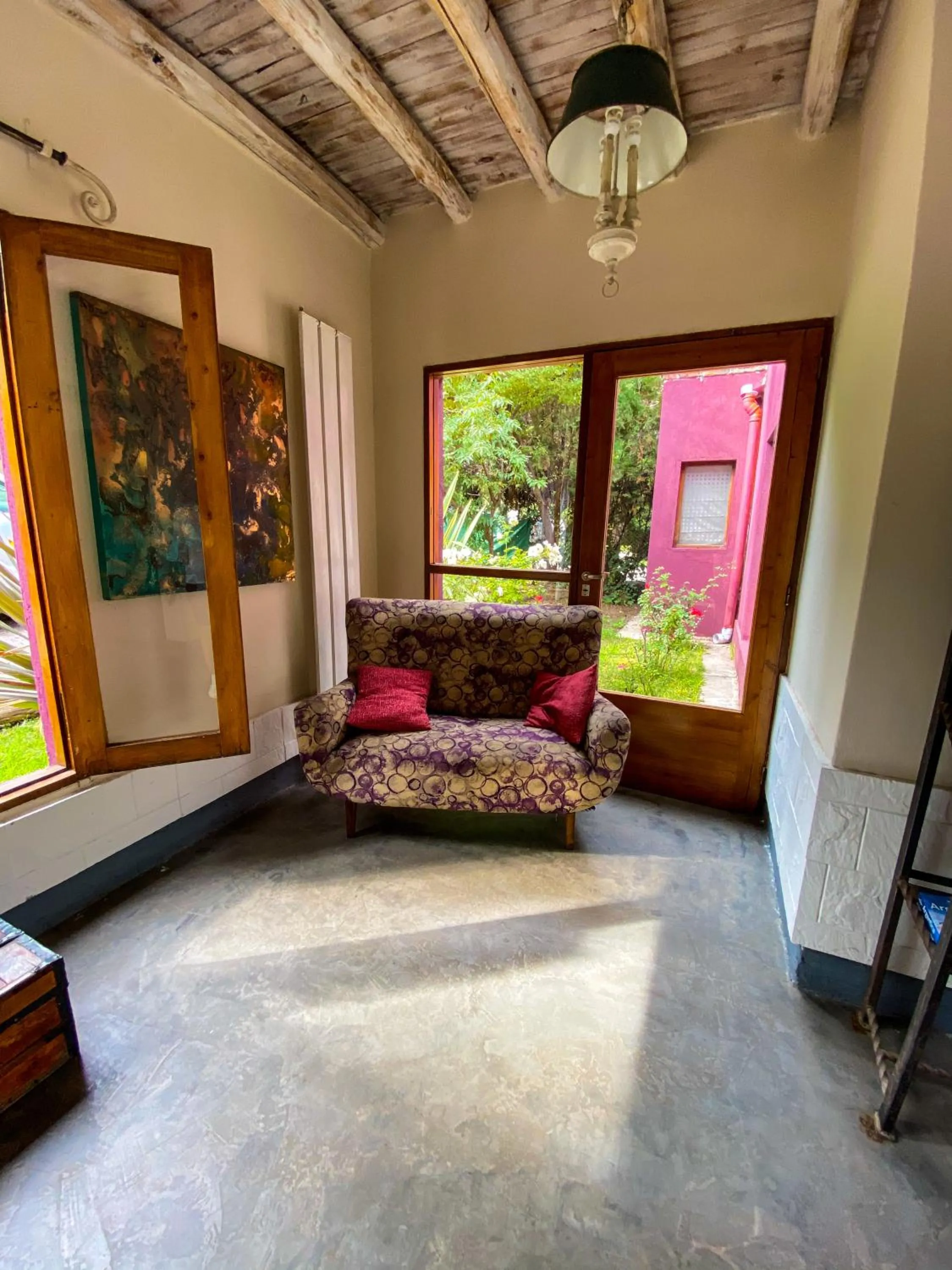 Living room in Posada Borravino