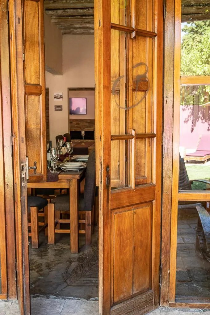 Dining area in Posada Borravino