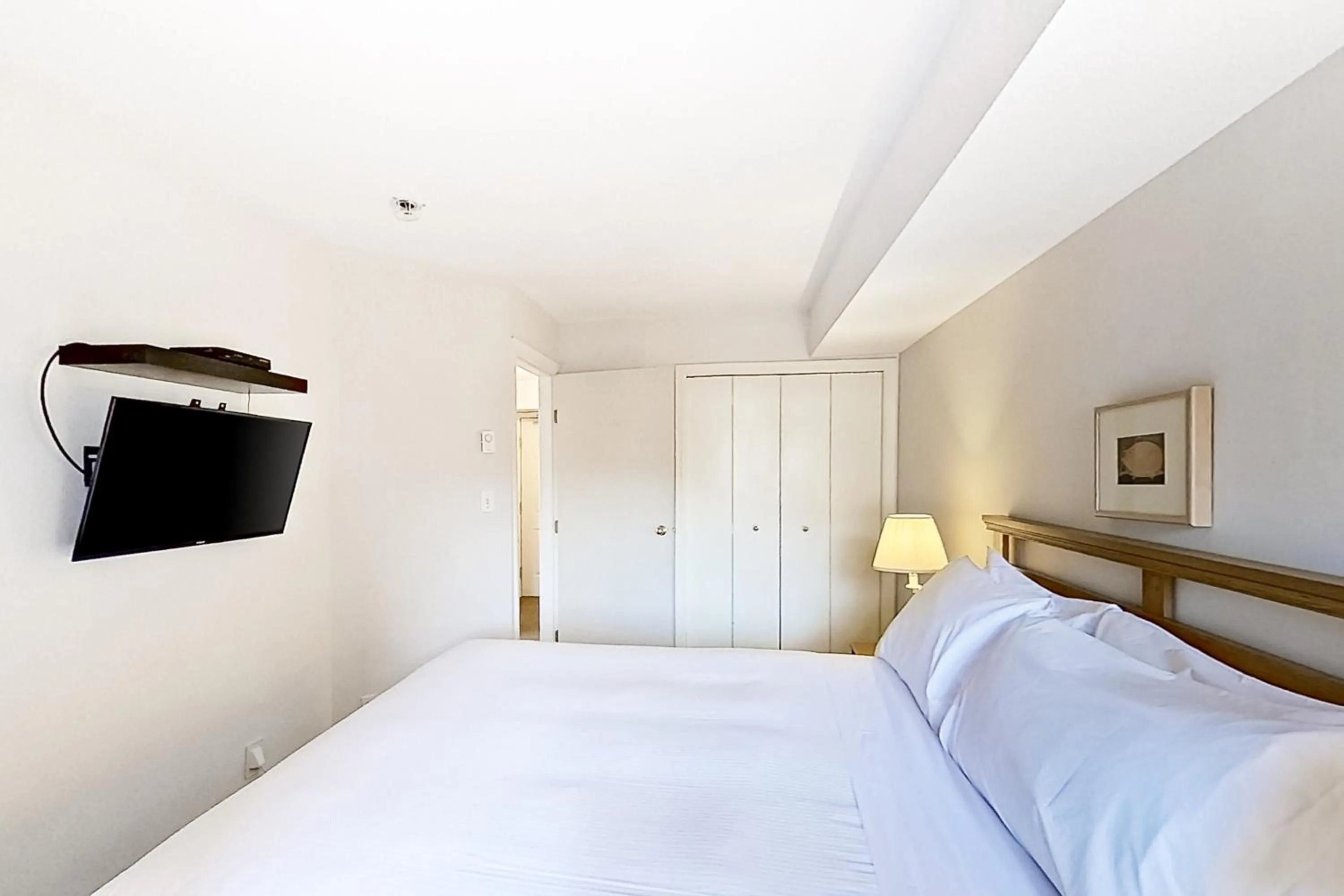 Bed in Marketplace Lodge