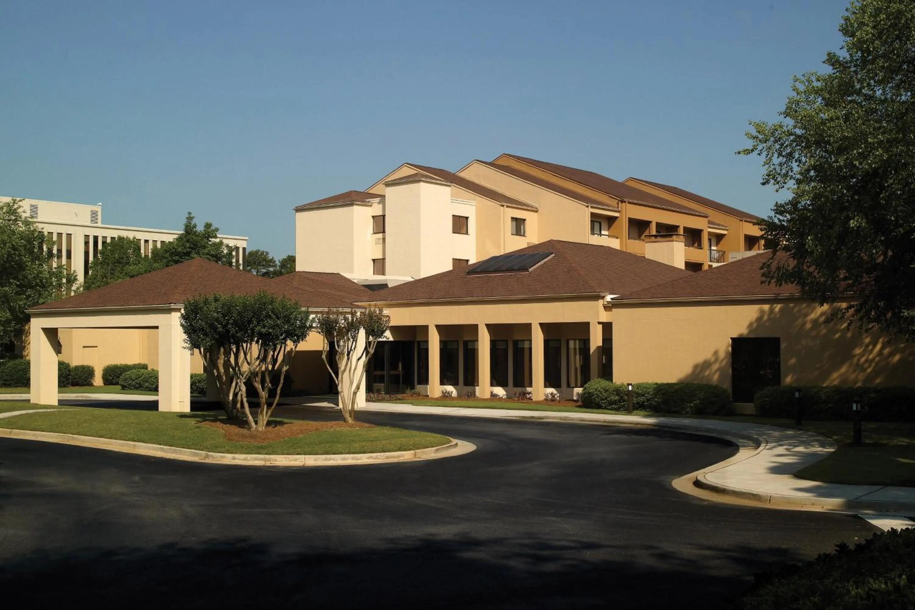 Property building in Courtyard by Marriott Atlanta Executive Park/Emory