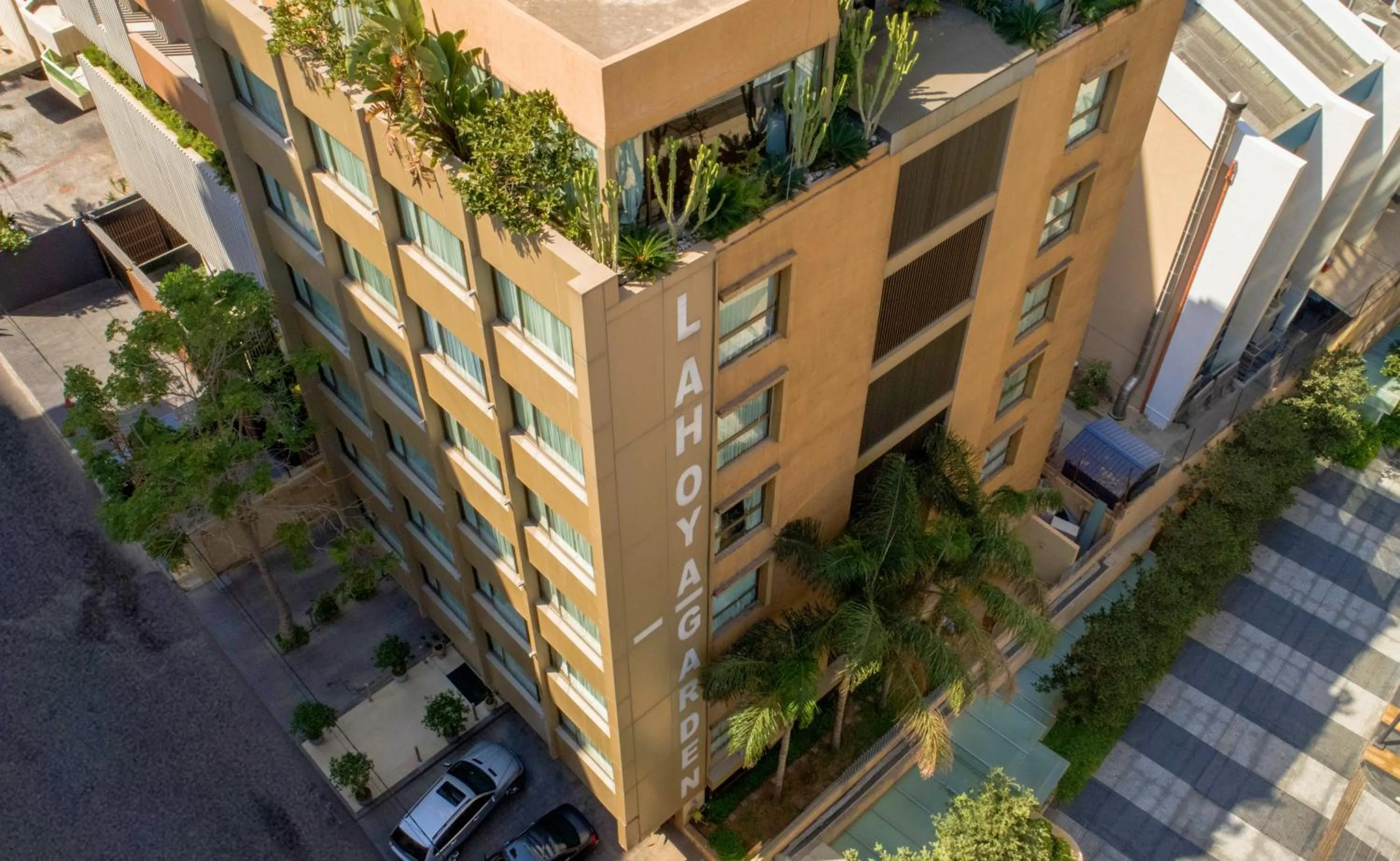 Property building in Lahoya Beirut