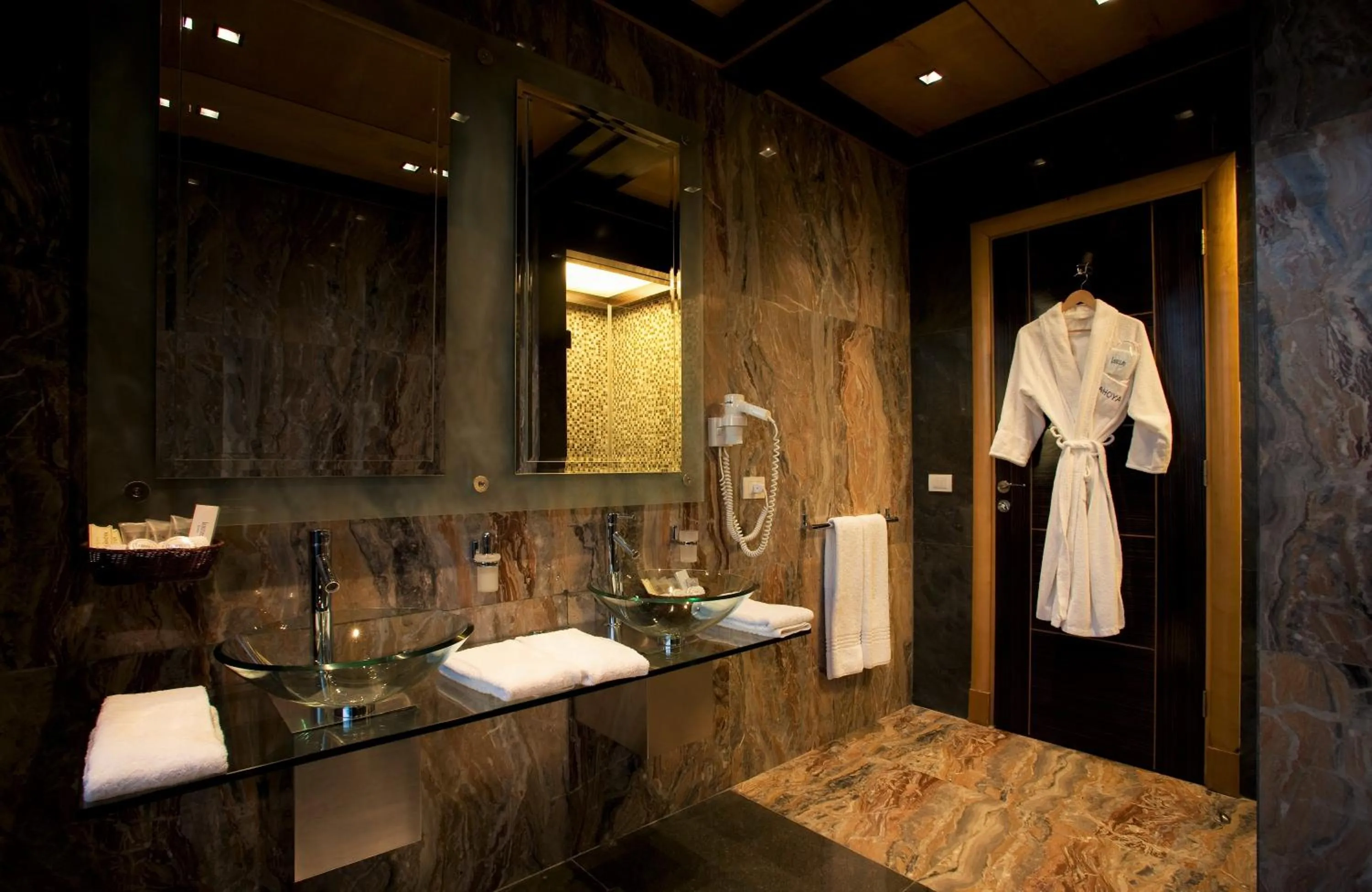 Bathroom in Lahoya Beirut