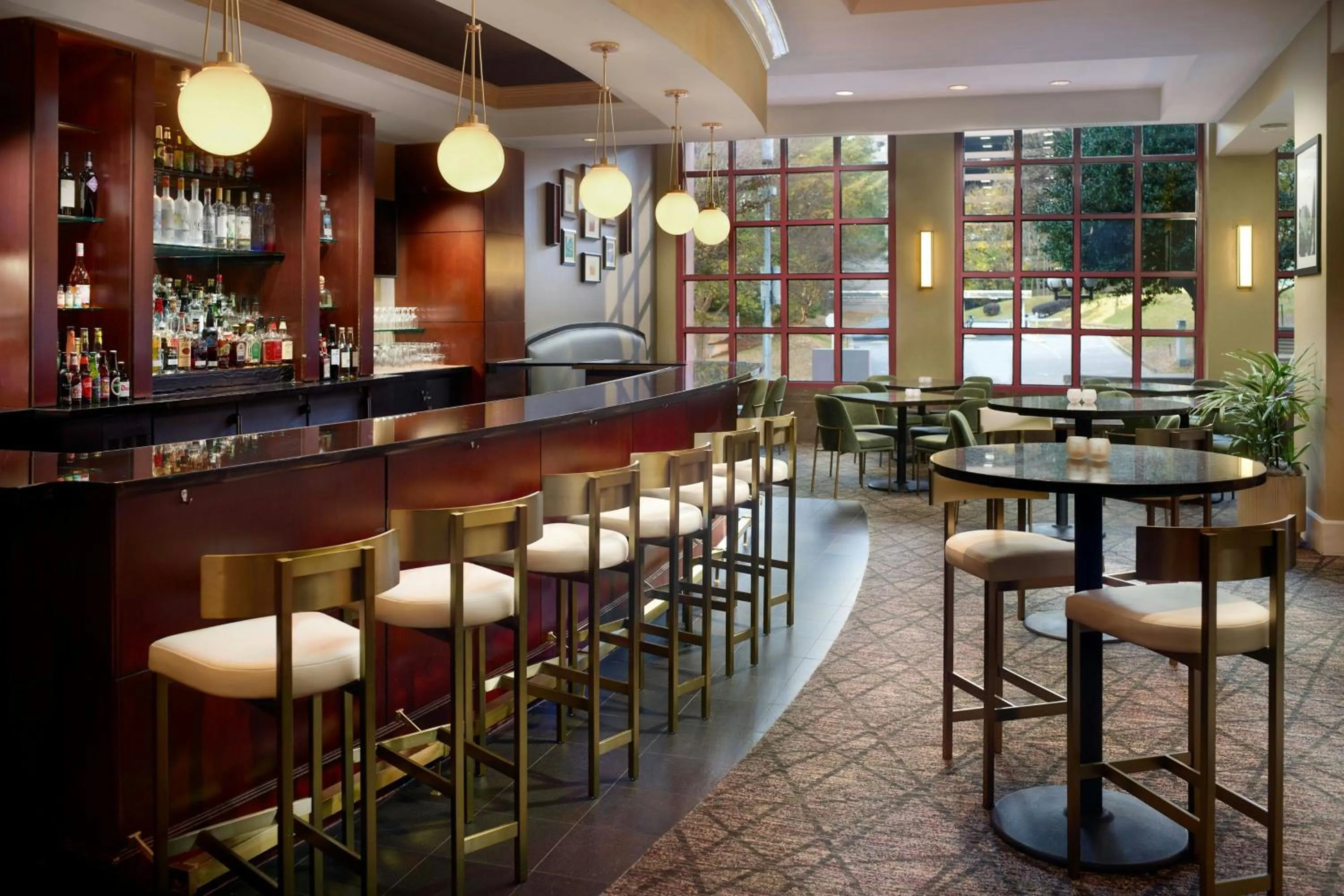 Lounge or bar in Atlanta Marriott Suites Midtown