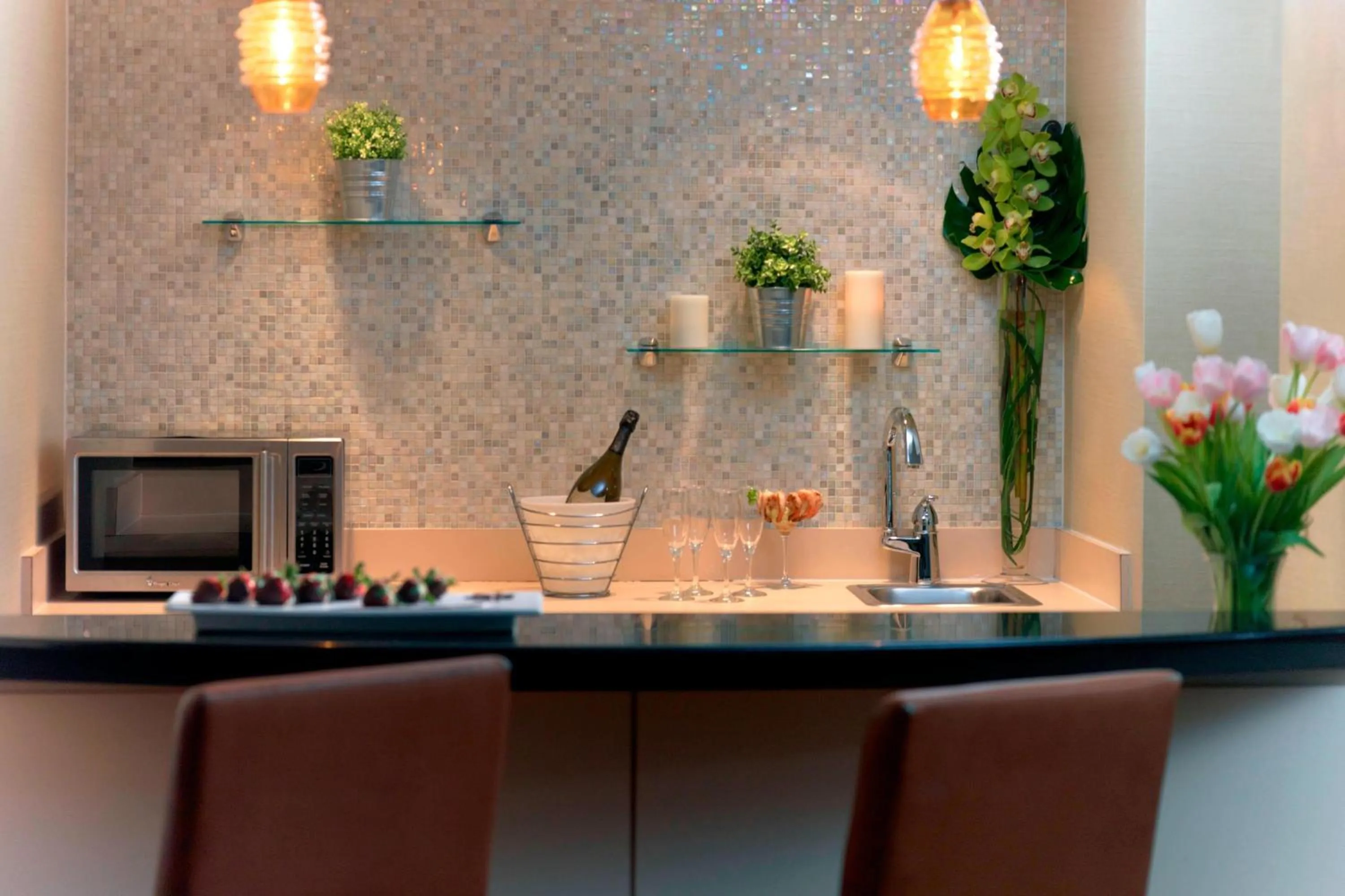 Lounge or bar in Atlanta Marriott Suites Midtown