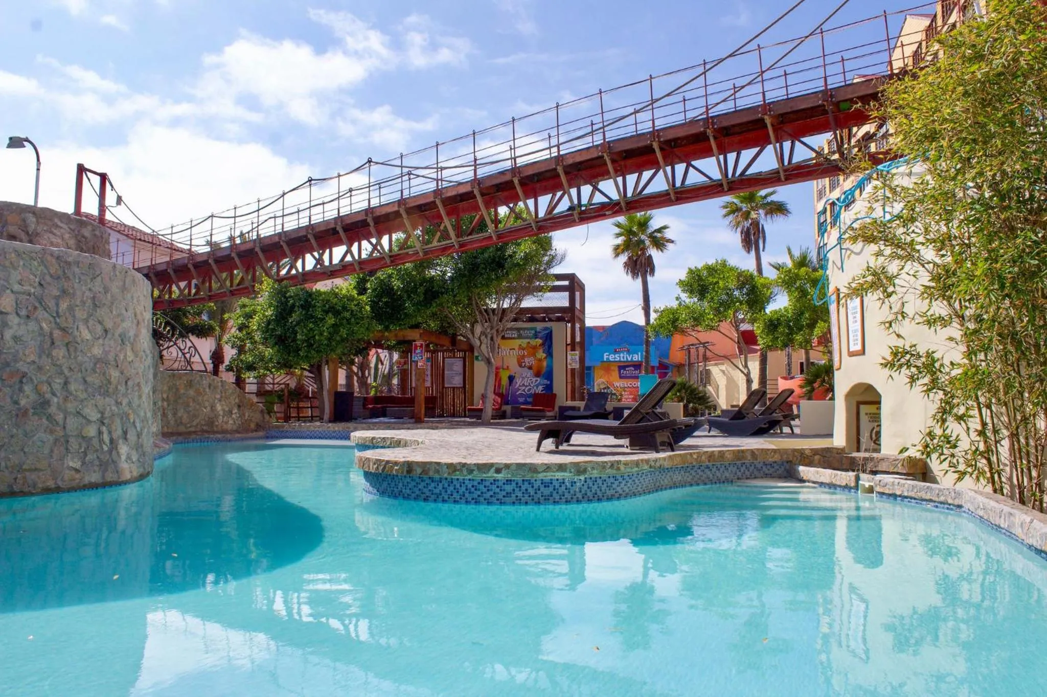 Swimming pool in Hotel Festival Plaza Playas Rosarito