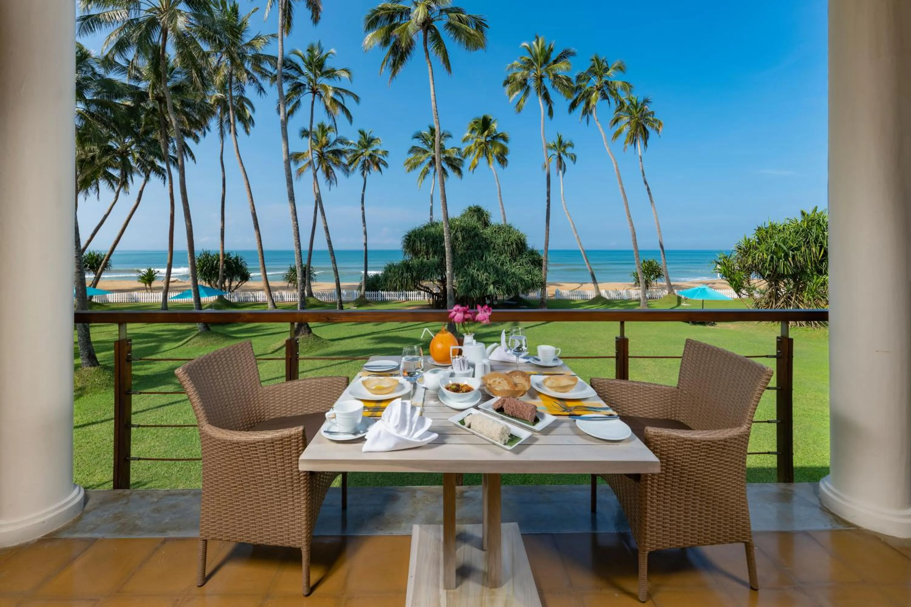 Restaurant/places to eat in Clove Beach Wadduwa