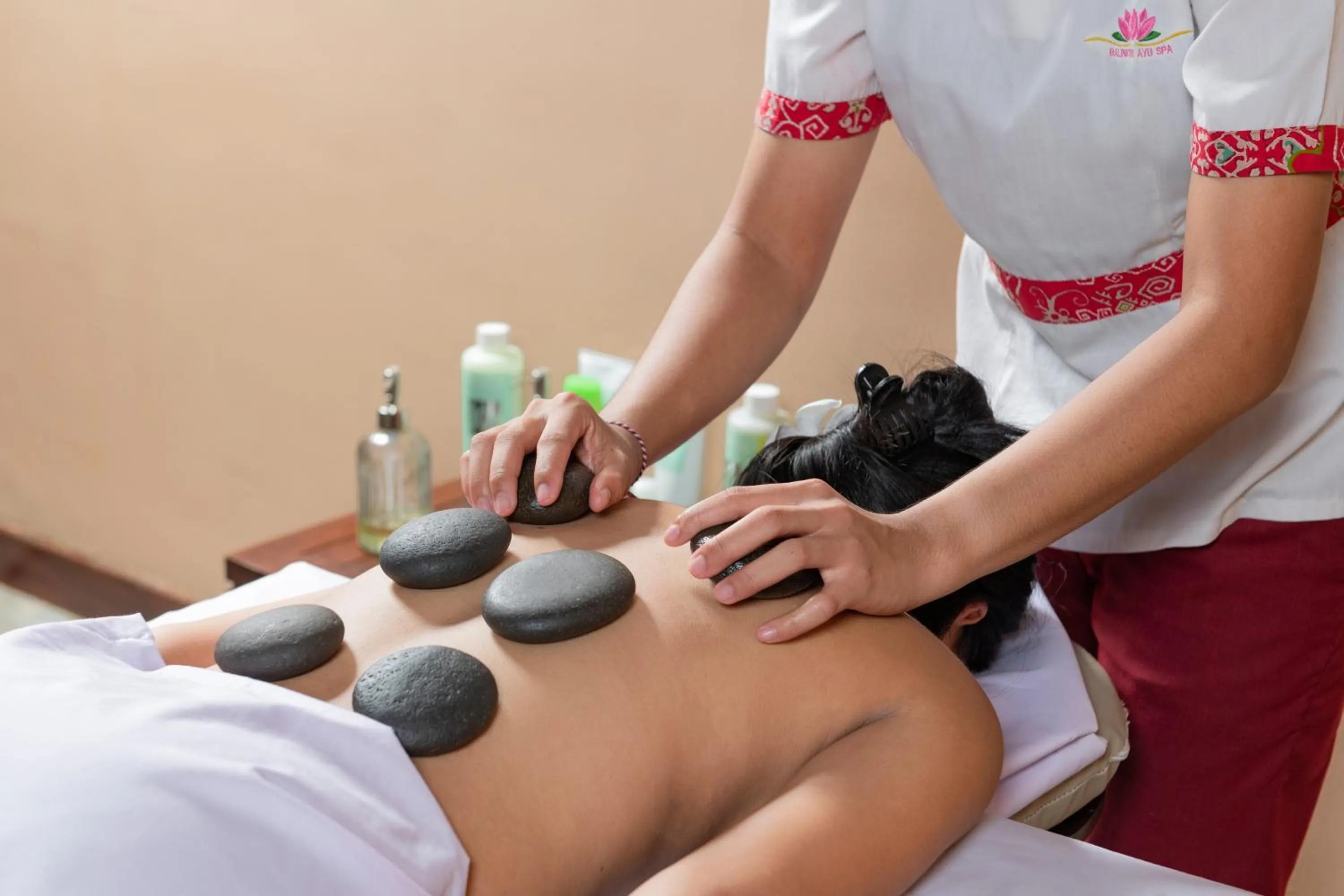 Massage in Clove Beach Wadduwa