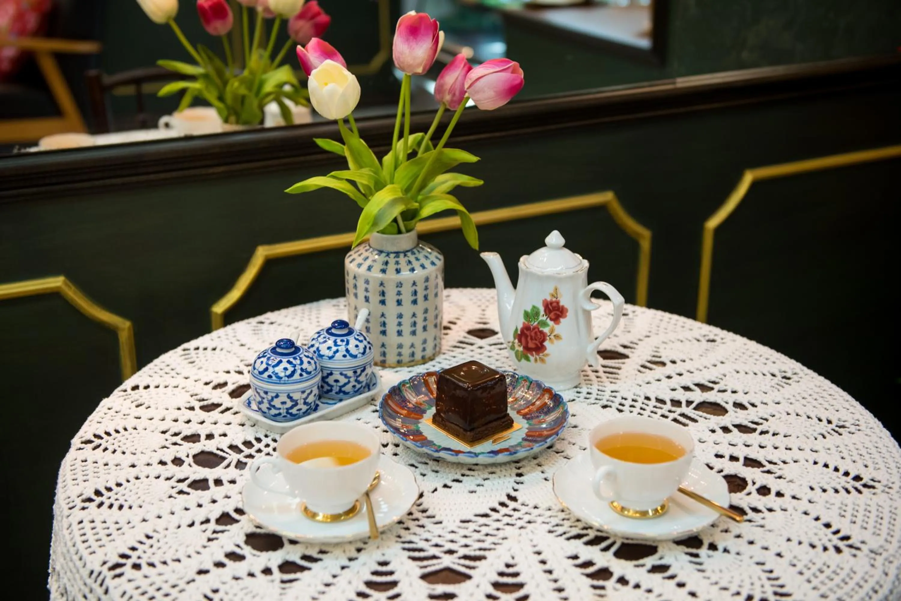 The Neighbors Hostel