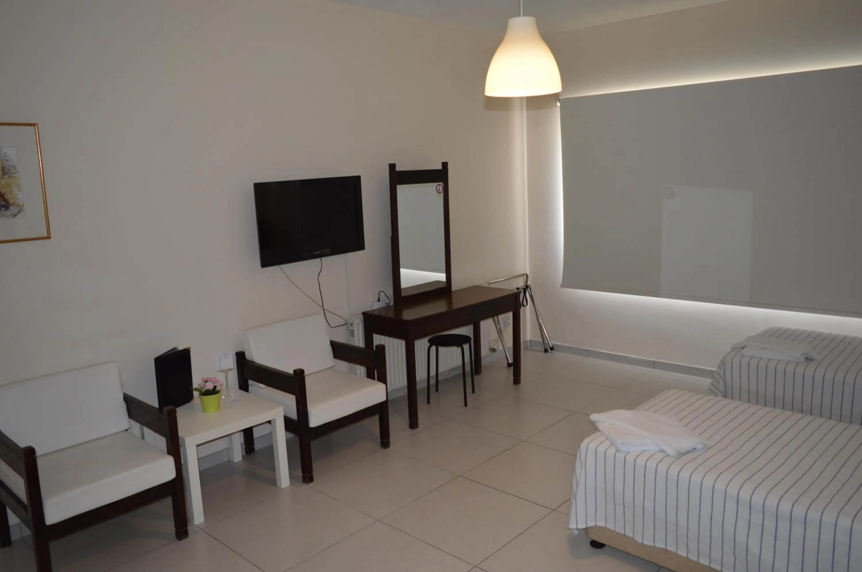 Bed in Lordos Hotel Apts Limassol