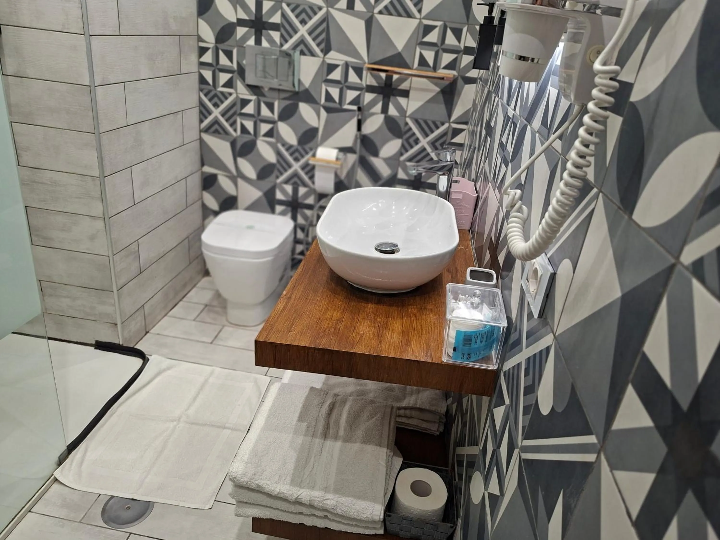 Bathroom in El Corazon de Napoles, Elegante Suite nel Centro Storico di Napoli