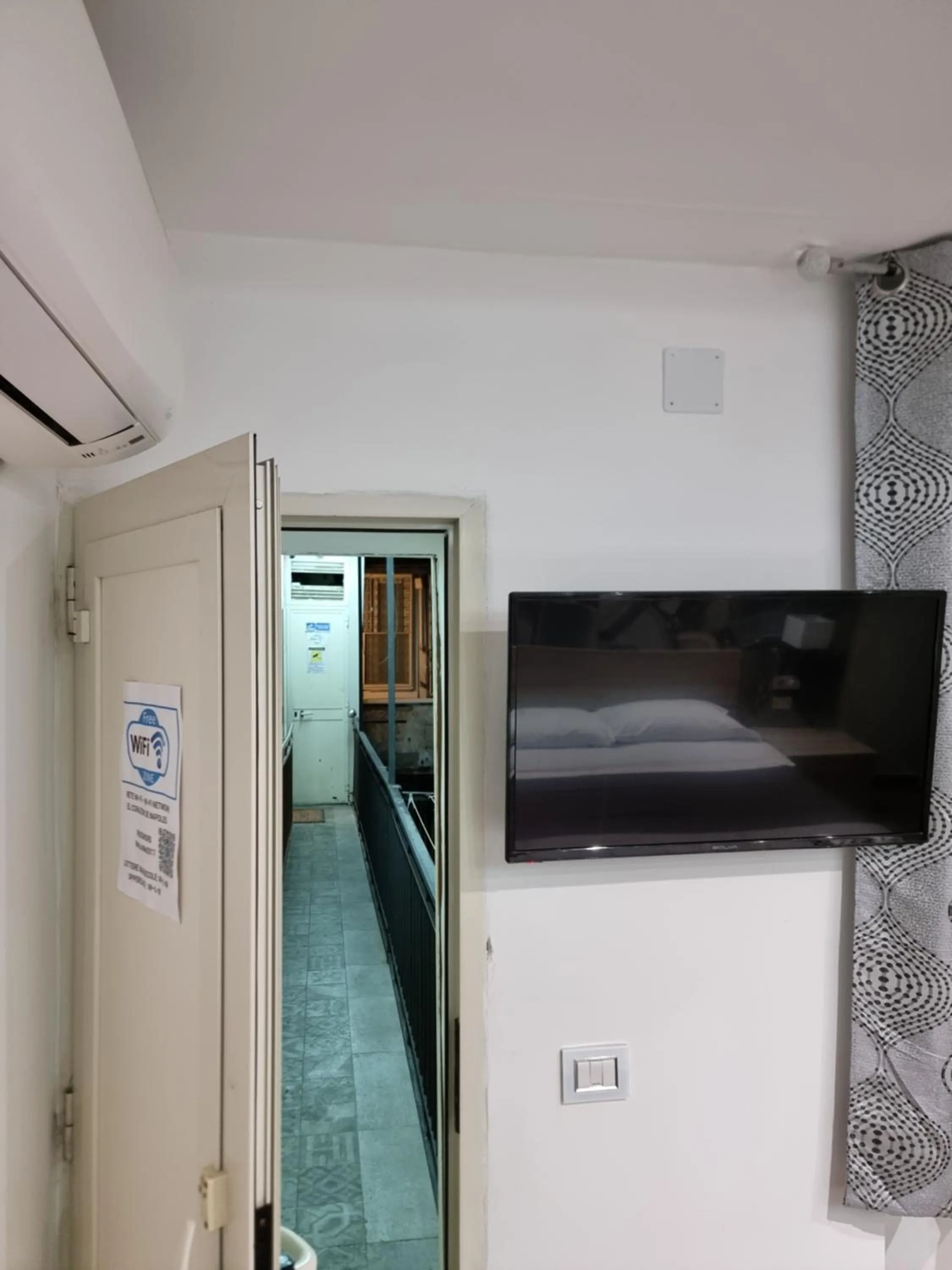 Photo of the whole room in EL Corazon De Napoles, Centro Històrico