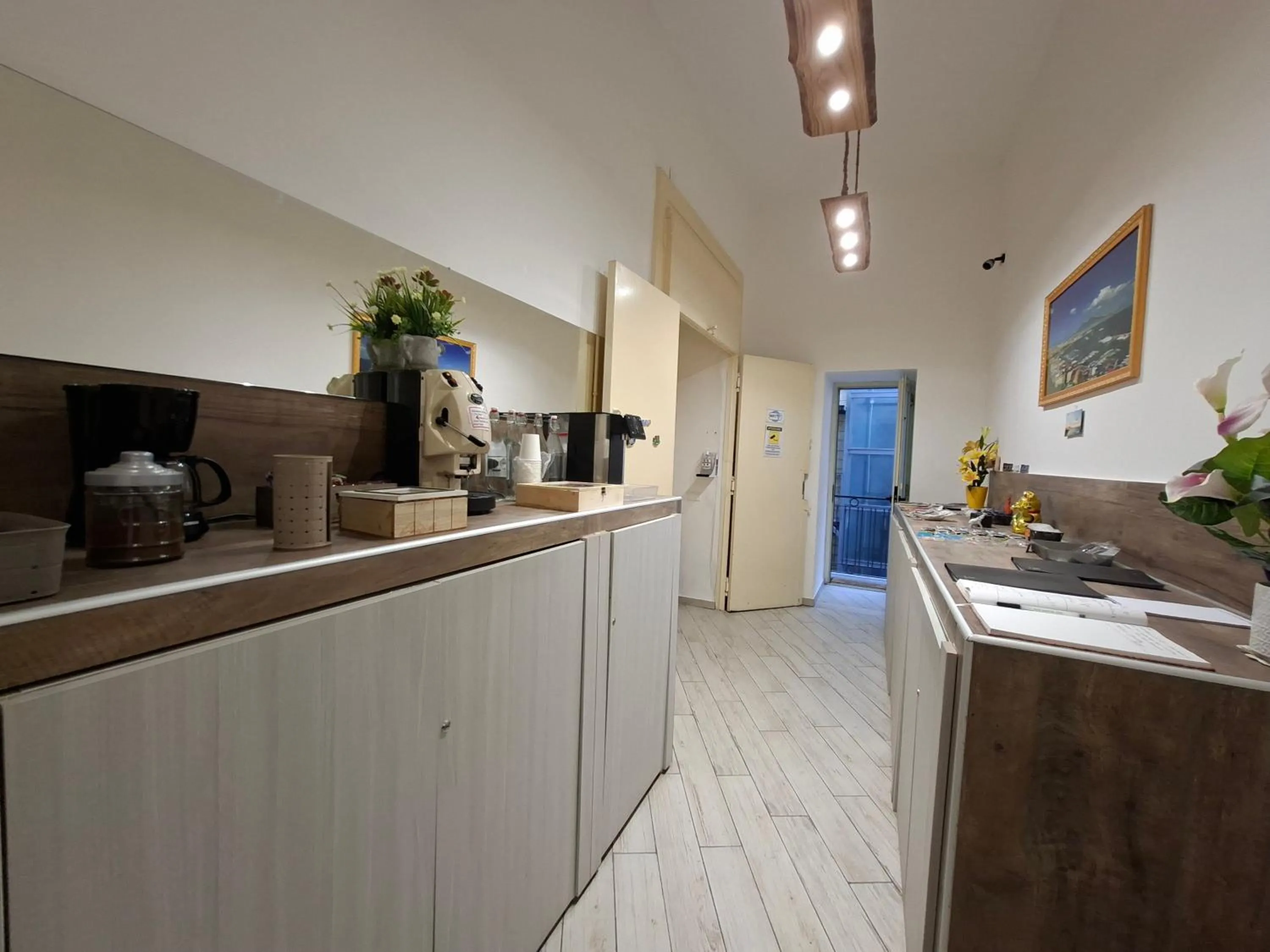 Coffee/tea facilities in El Corazon de Napoles, Elegante Suite nel Centro Storico di Napoli