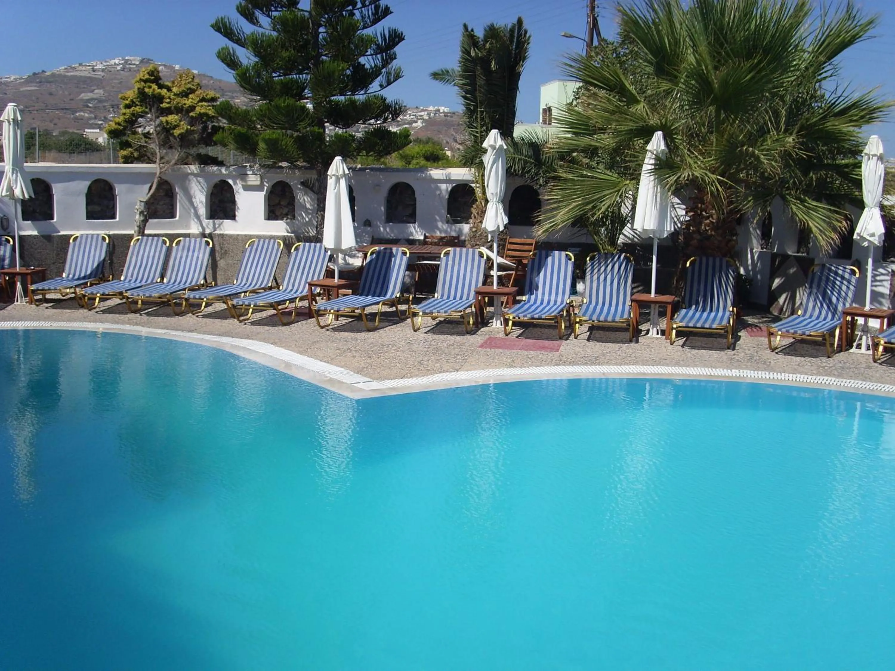 Pool view in Sweet Heart Studios