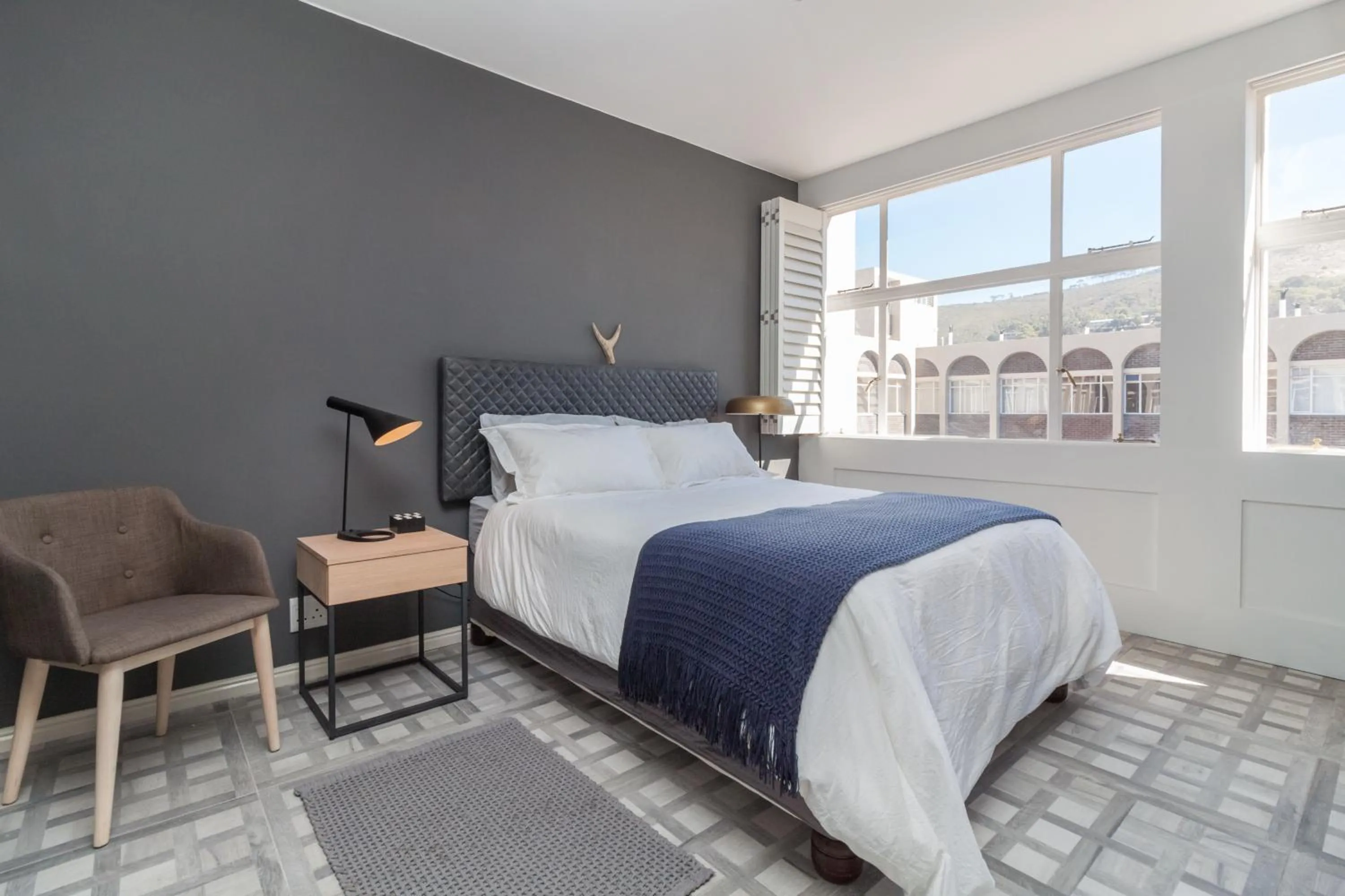Bed in Keerom 66 - Beautiful modern apartment in heart of Cape Town