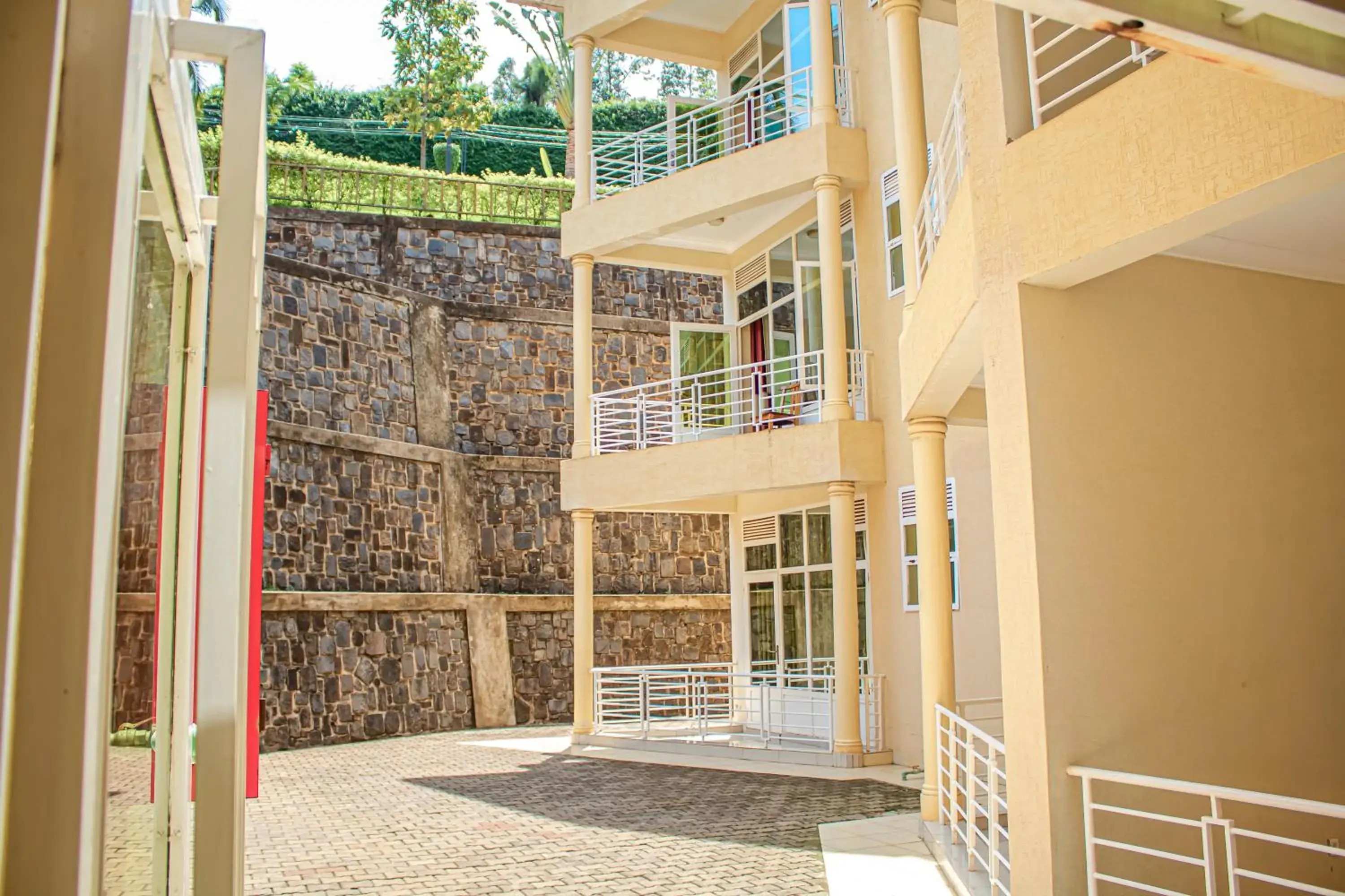 Single Room with Private Bathroom in Hotel Peace Guest House Single Room with Private Bathroom in Hotel Peace Guest House