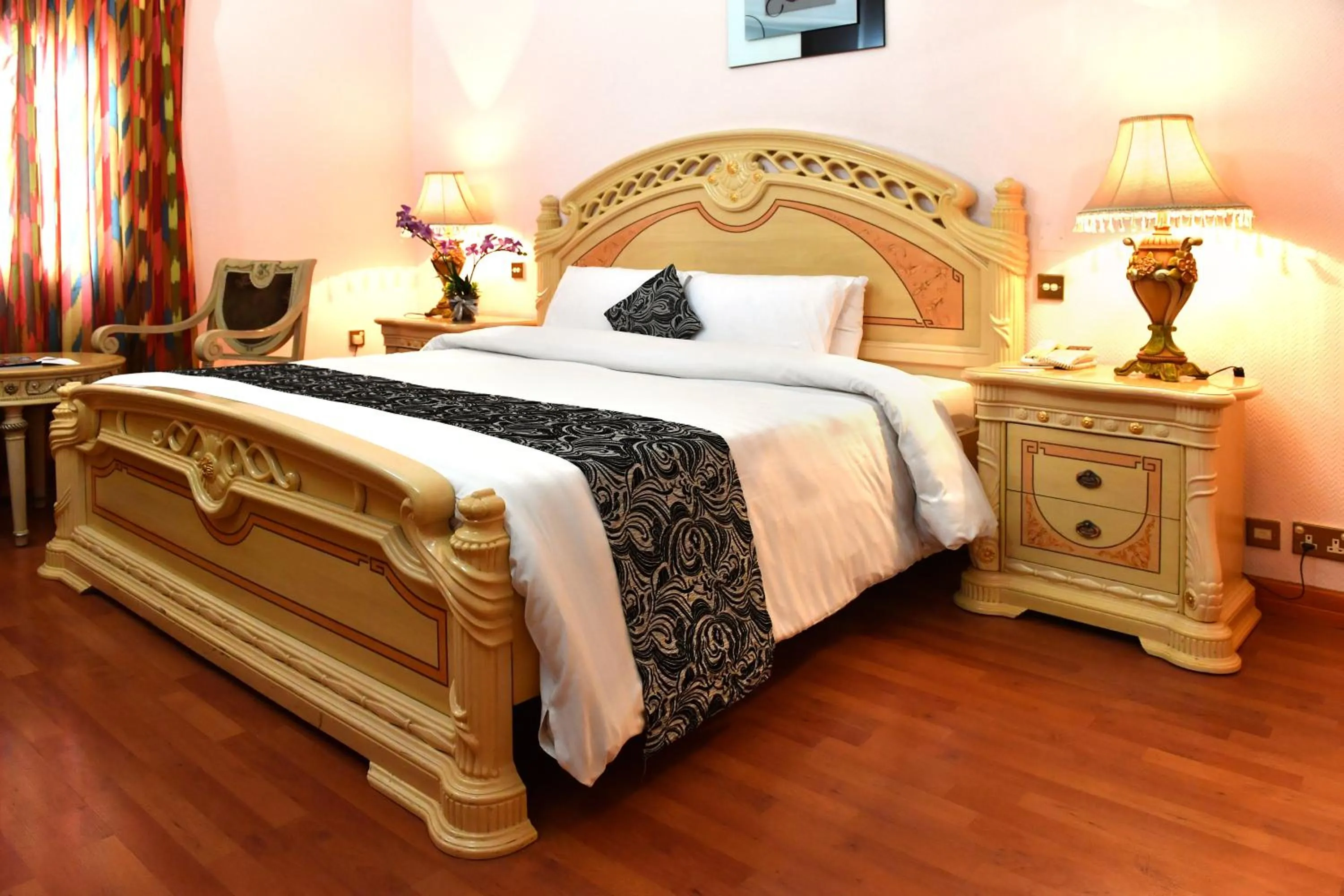 Bedroom, Bed in Gulf Gate Hotel