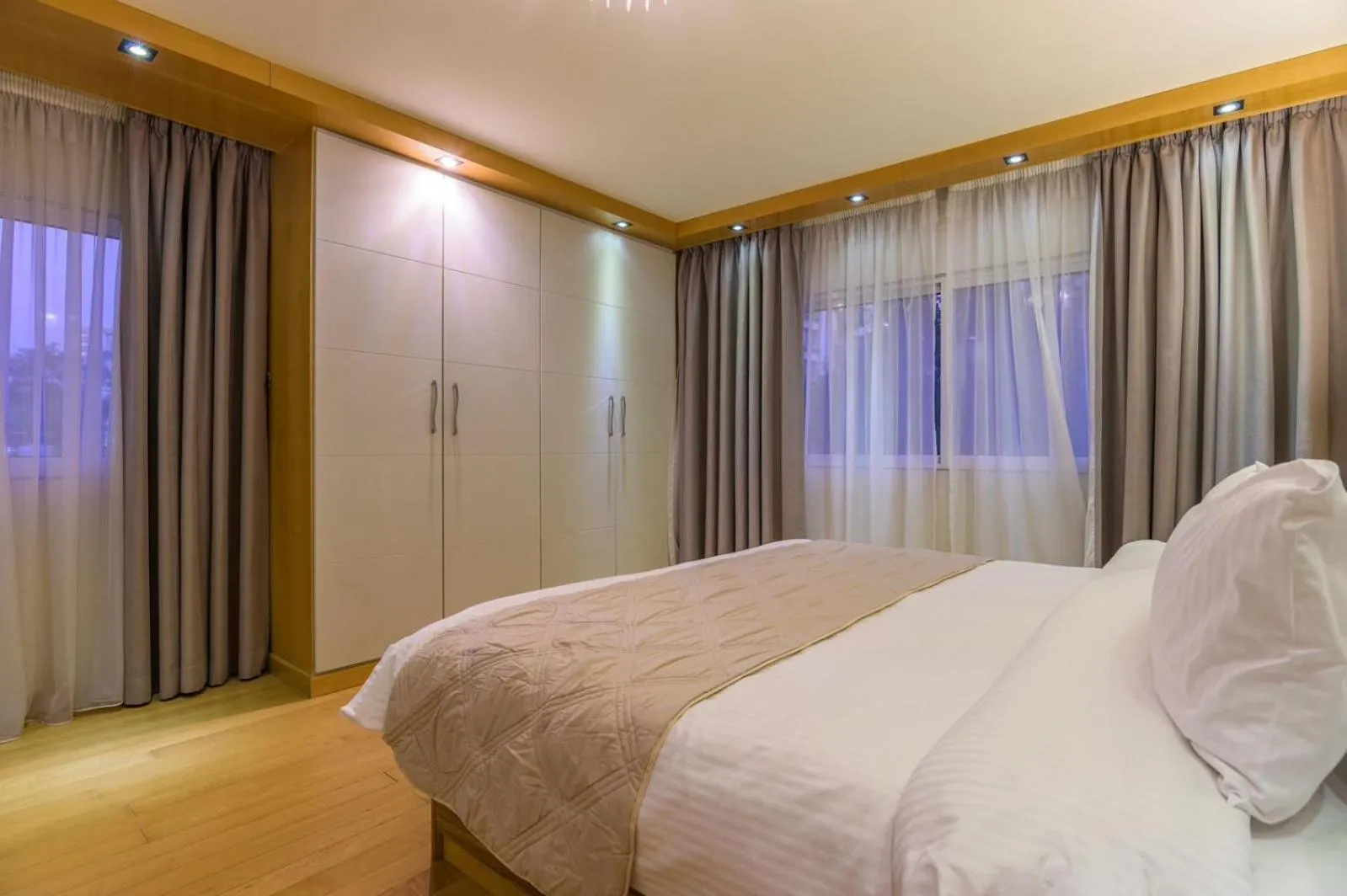 Bedroom, Bed in Lahoya Suites