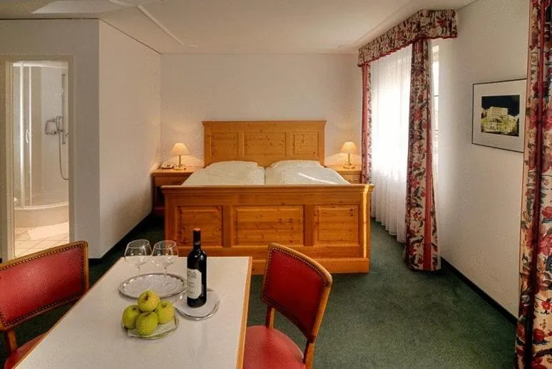 Photo of the whole room, Bed in Hotel Churfirsten