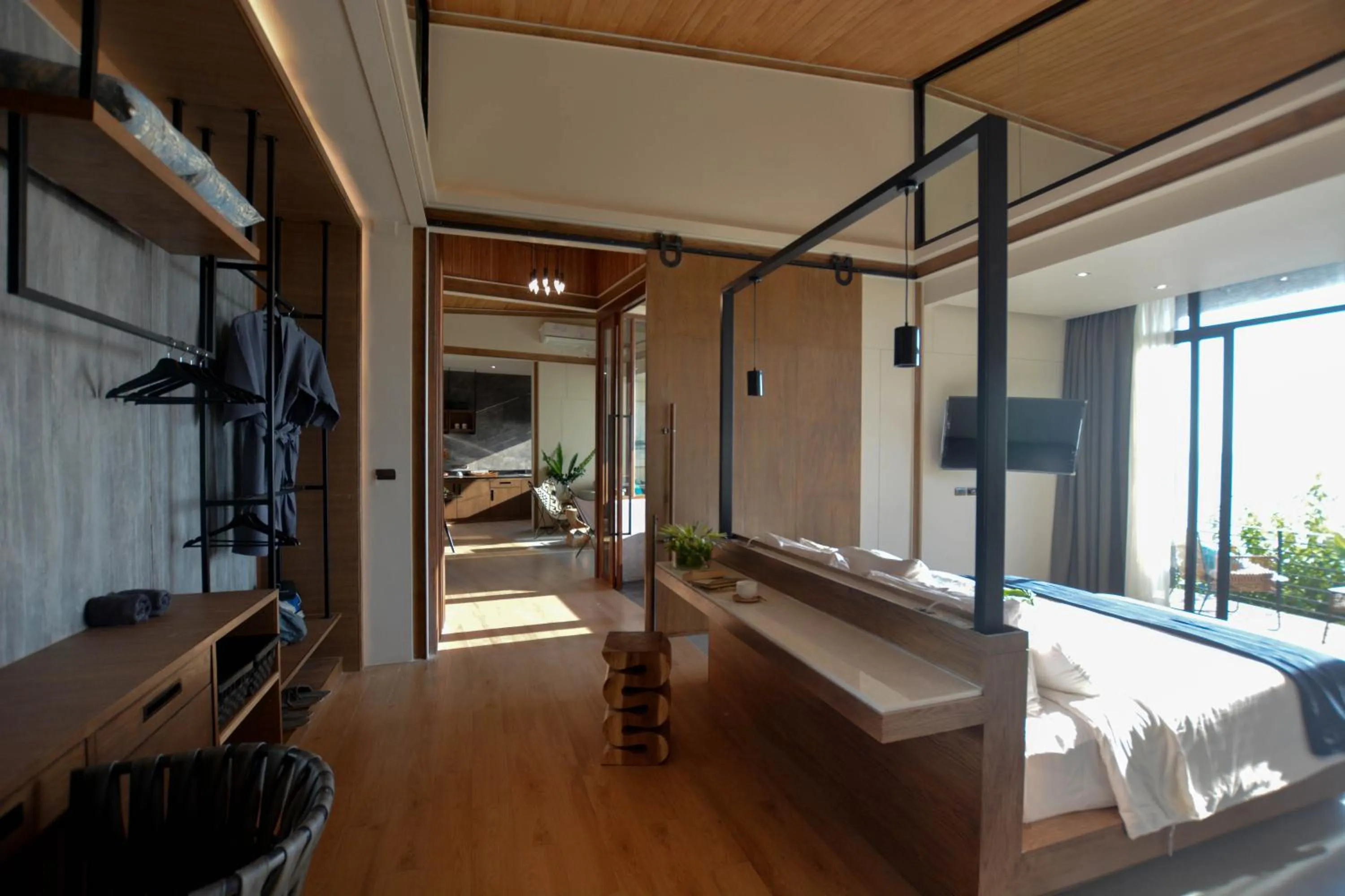 Decorative detail, Bed in The Cabin Beach Resort