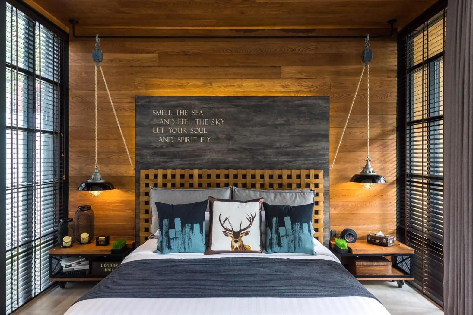 Bed in The Cabin Beach Resort