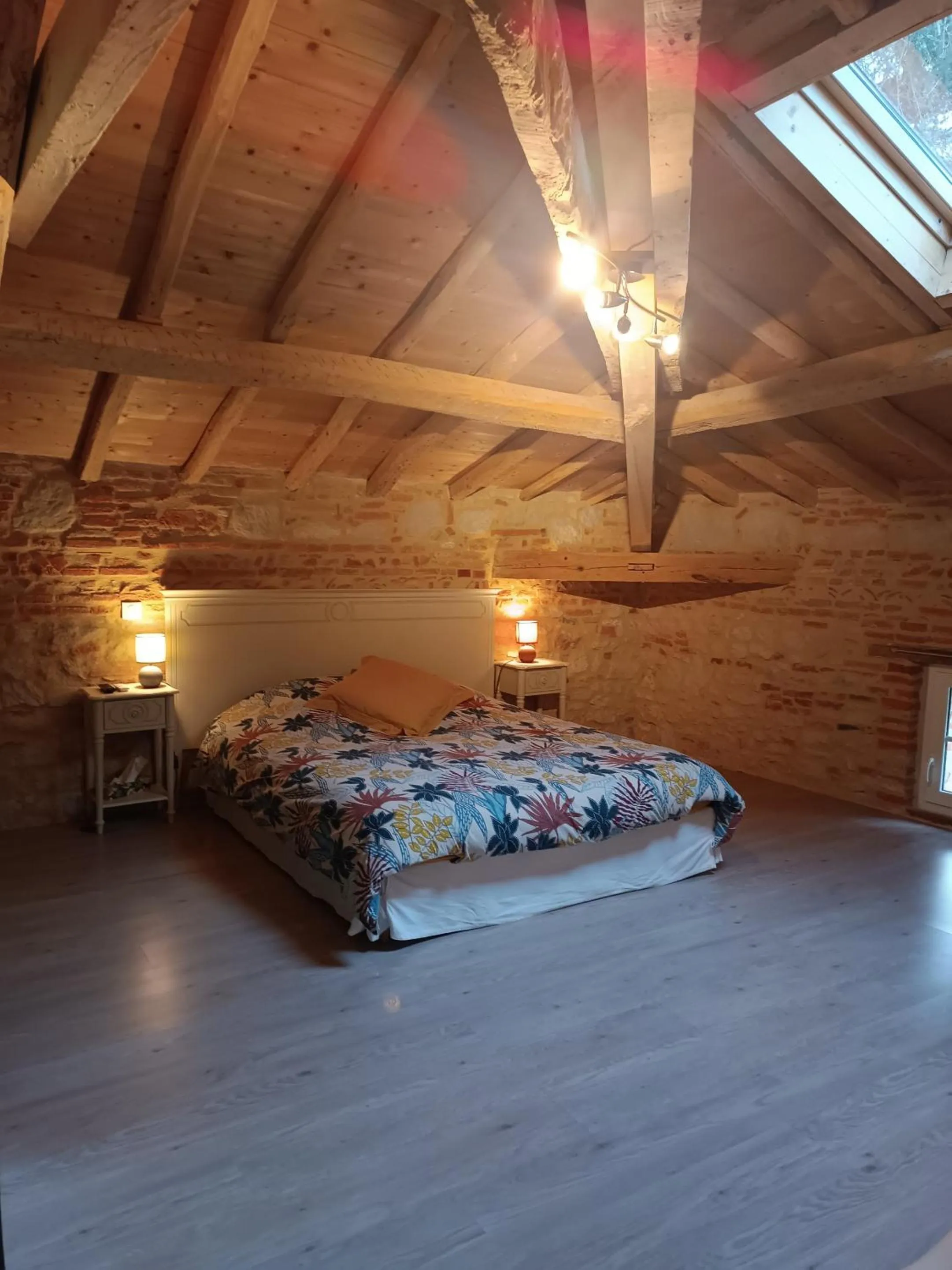 Bed in Le Jardin Des Cèdres