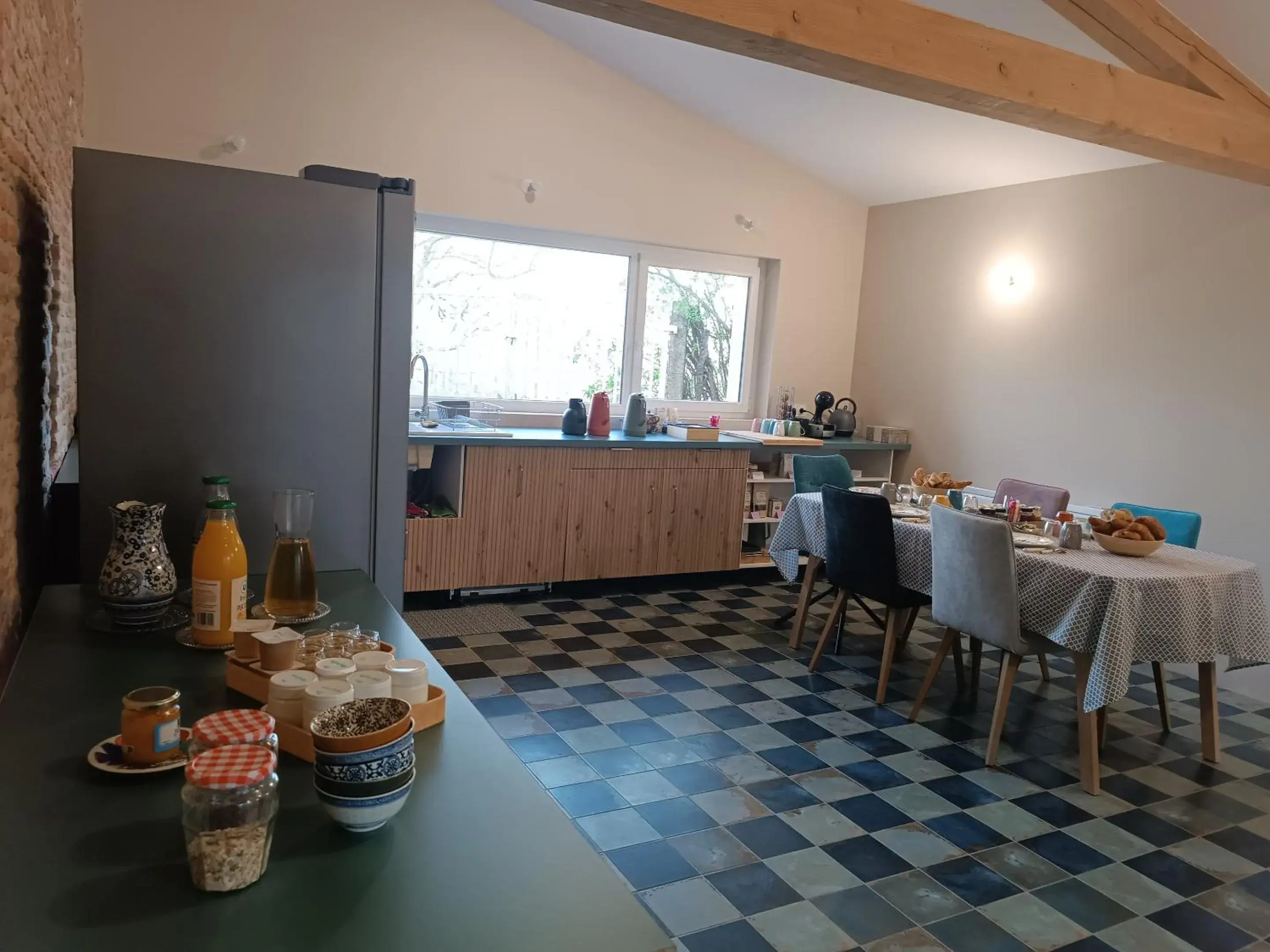 Small Double Room - single occupancy in Le Jardin Des Cèdres Small Double Room - single occupancy in Le Jardin Des Cèdres