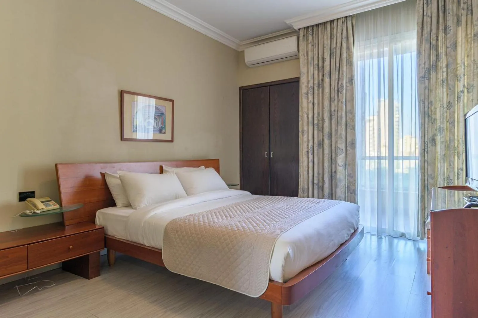 Bedroom, Bed in Lahoya Homes