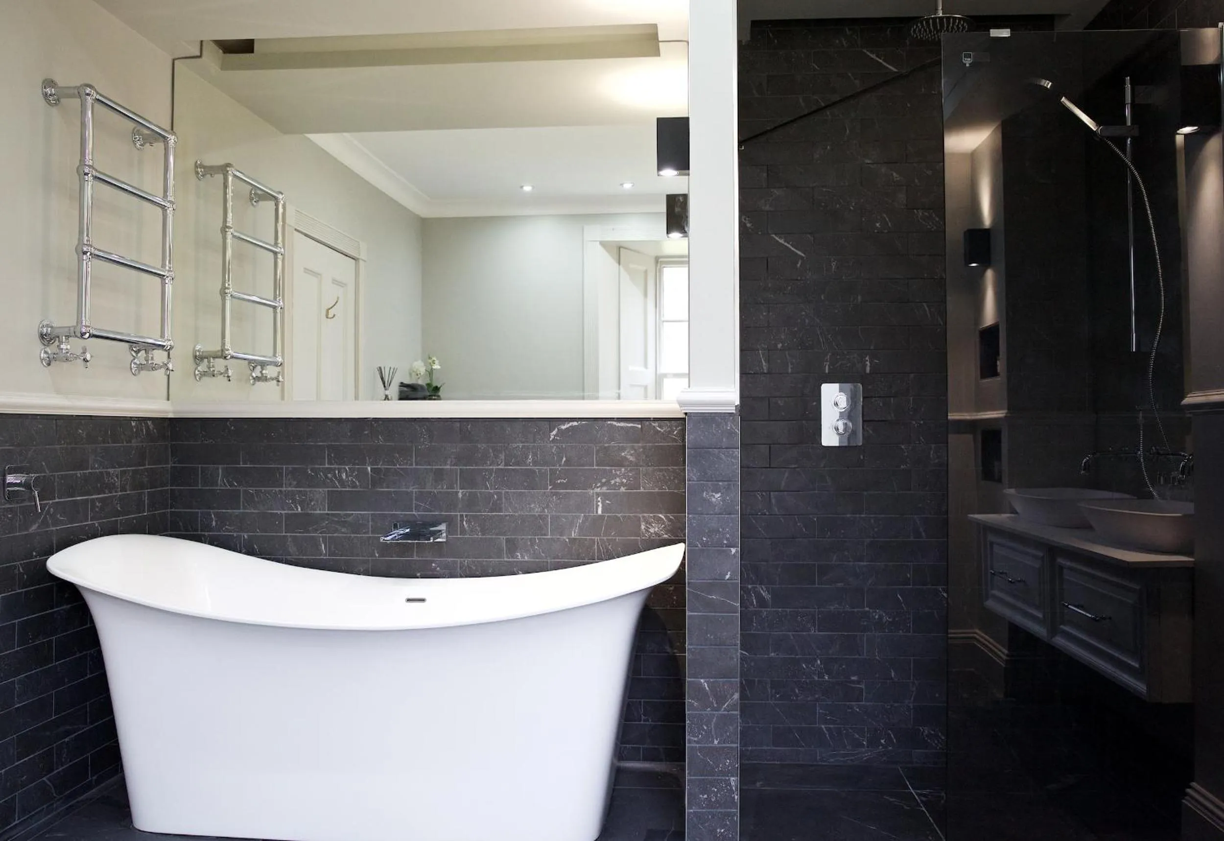 Shower in The Old Manse of Blair, Boutique Hotel & Restaurant